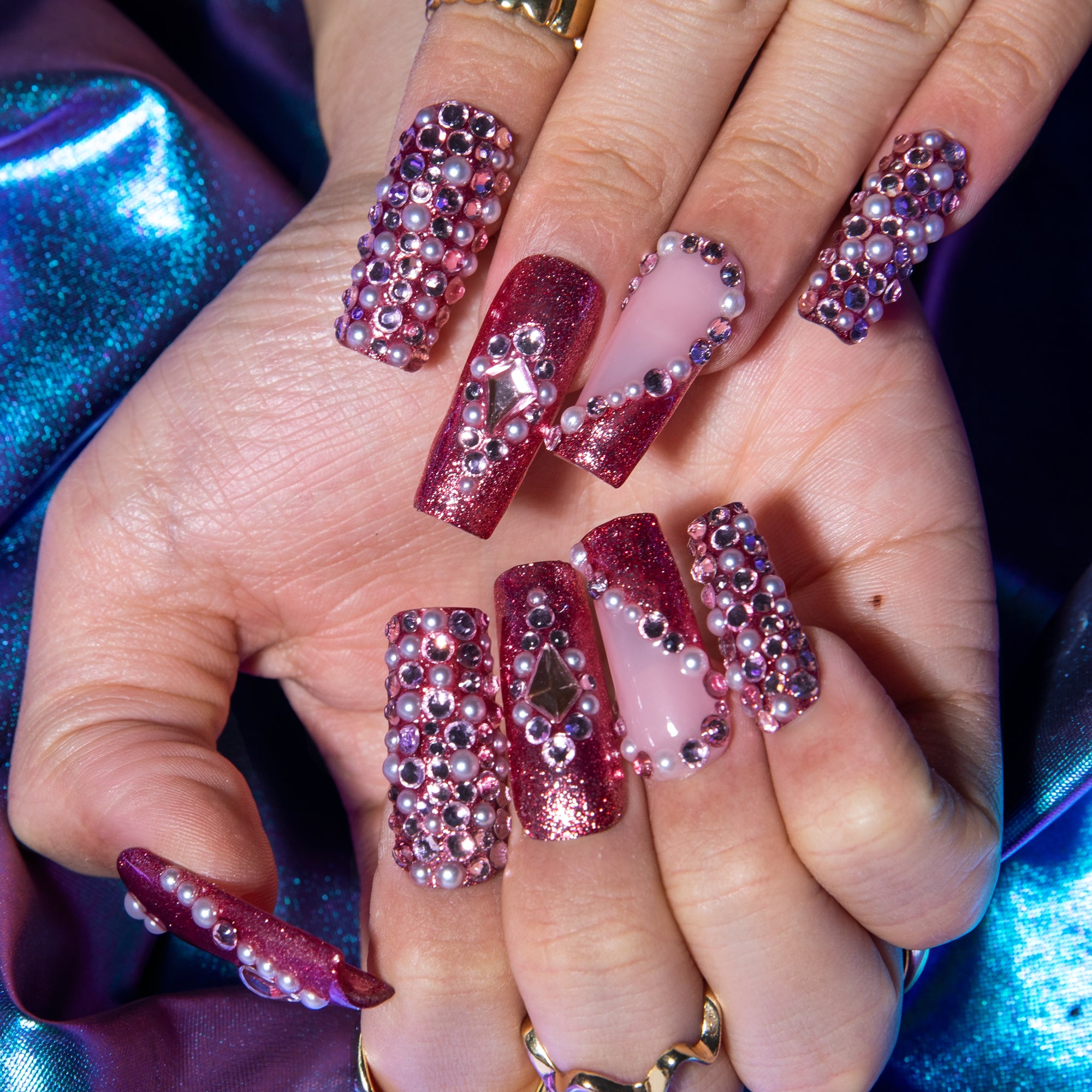 Rosé Crown Handmade Nails H867