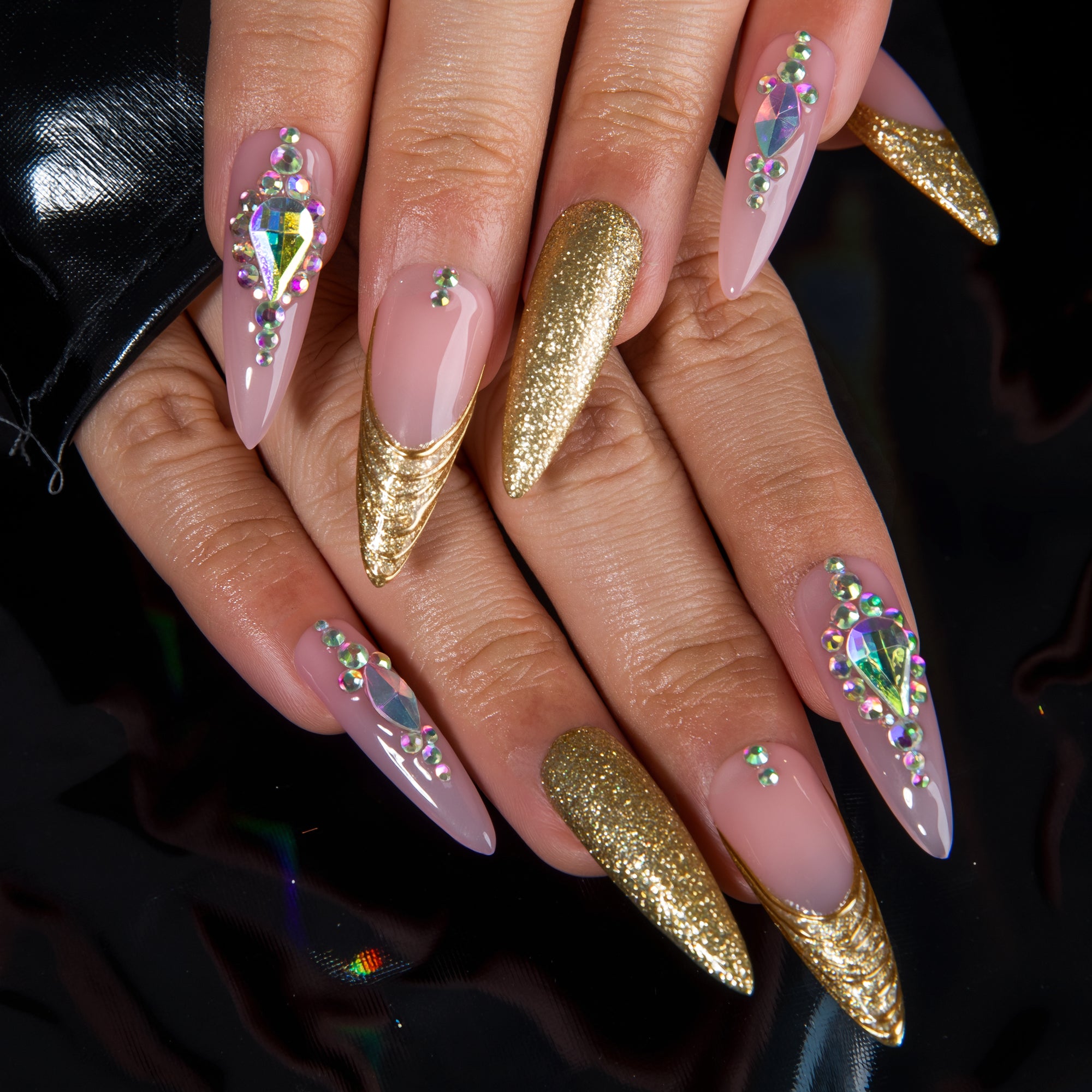 Luxe Majesty Handmade Nails H874