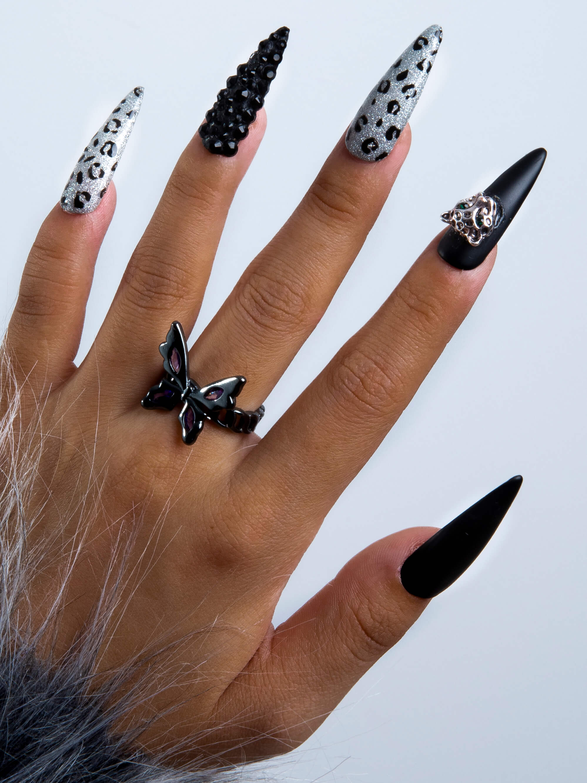 American cheetah press on nails