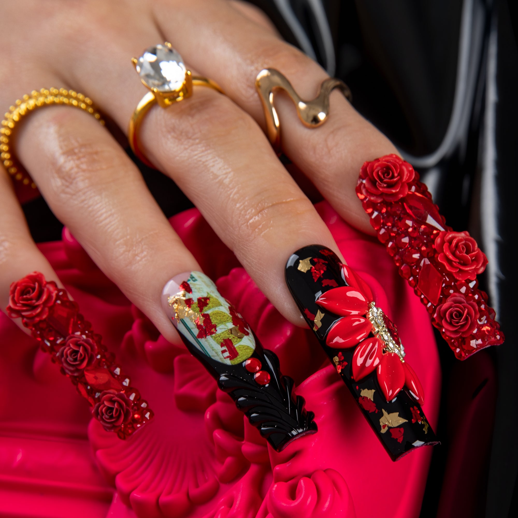 Queen of Midnigh Handmade Nails H911
