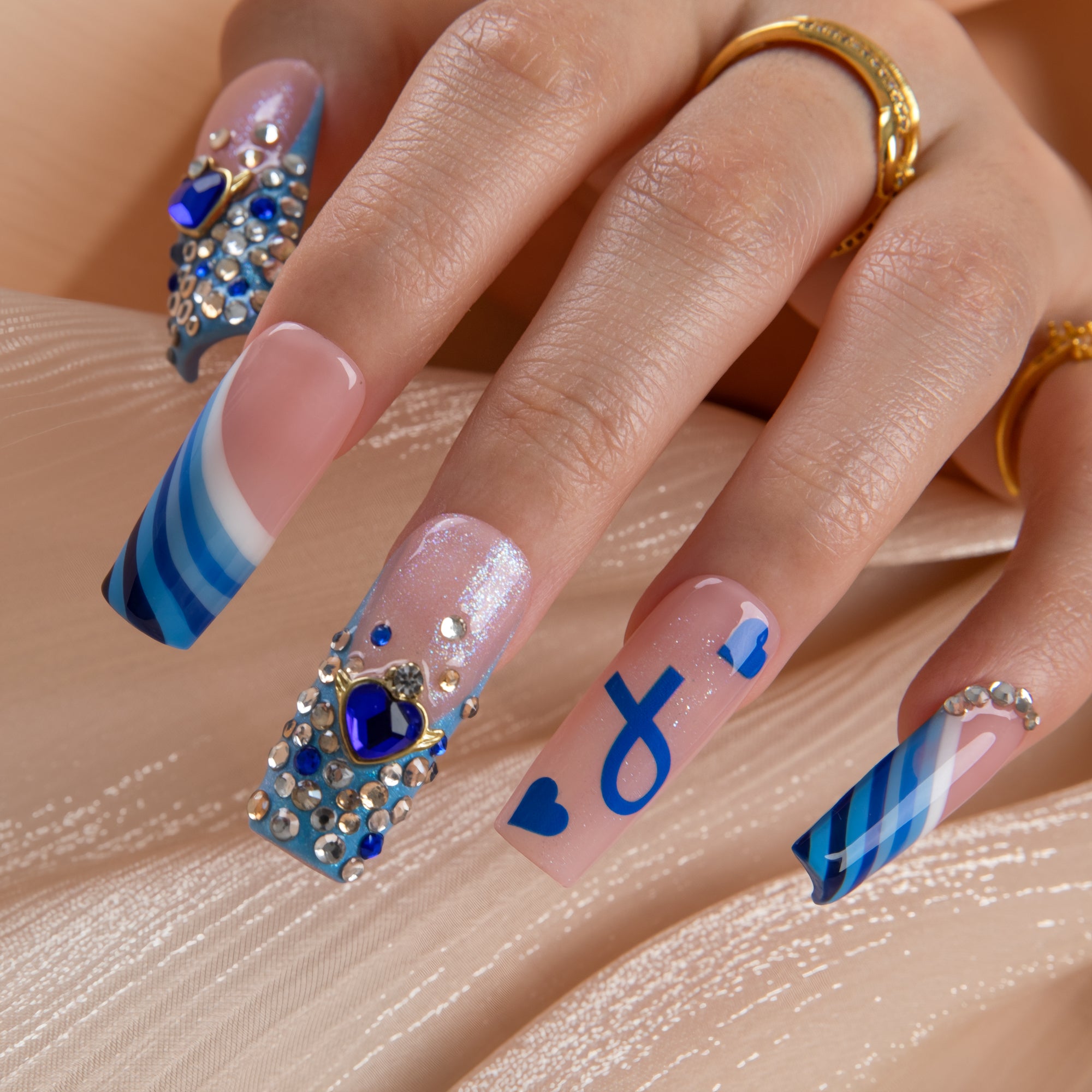 Hope Prevails Handmade Nails H977