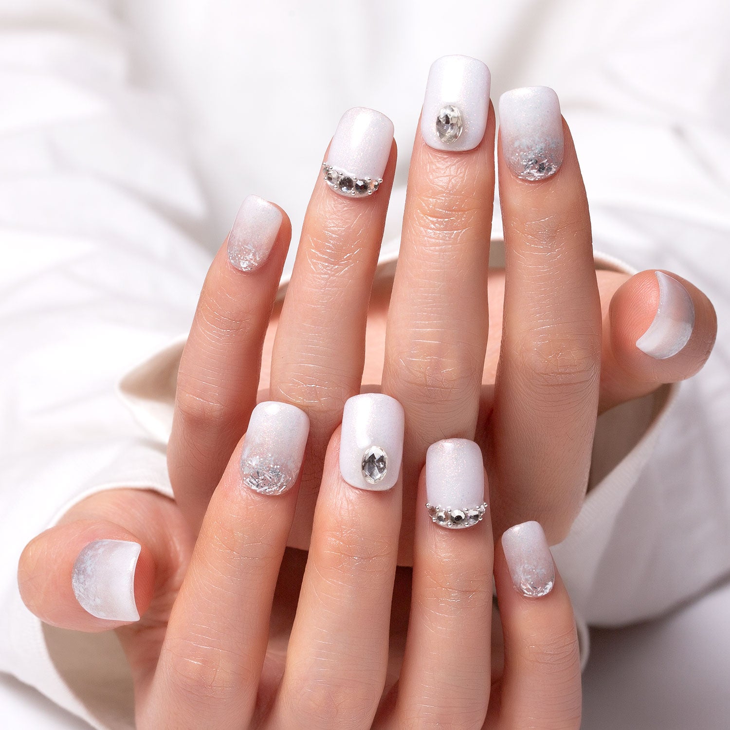 Satin Snow P002