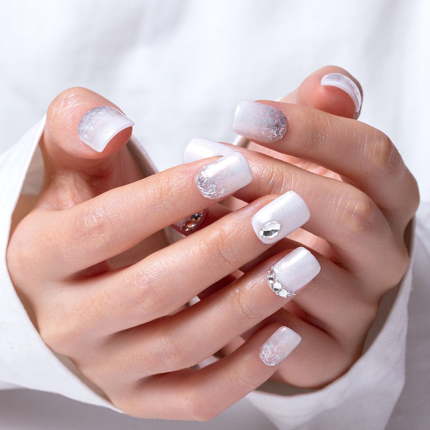 Satin Snow P002