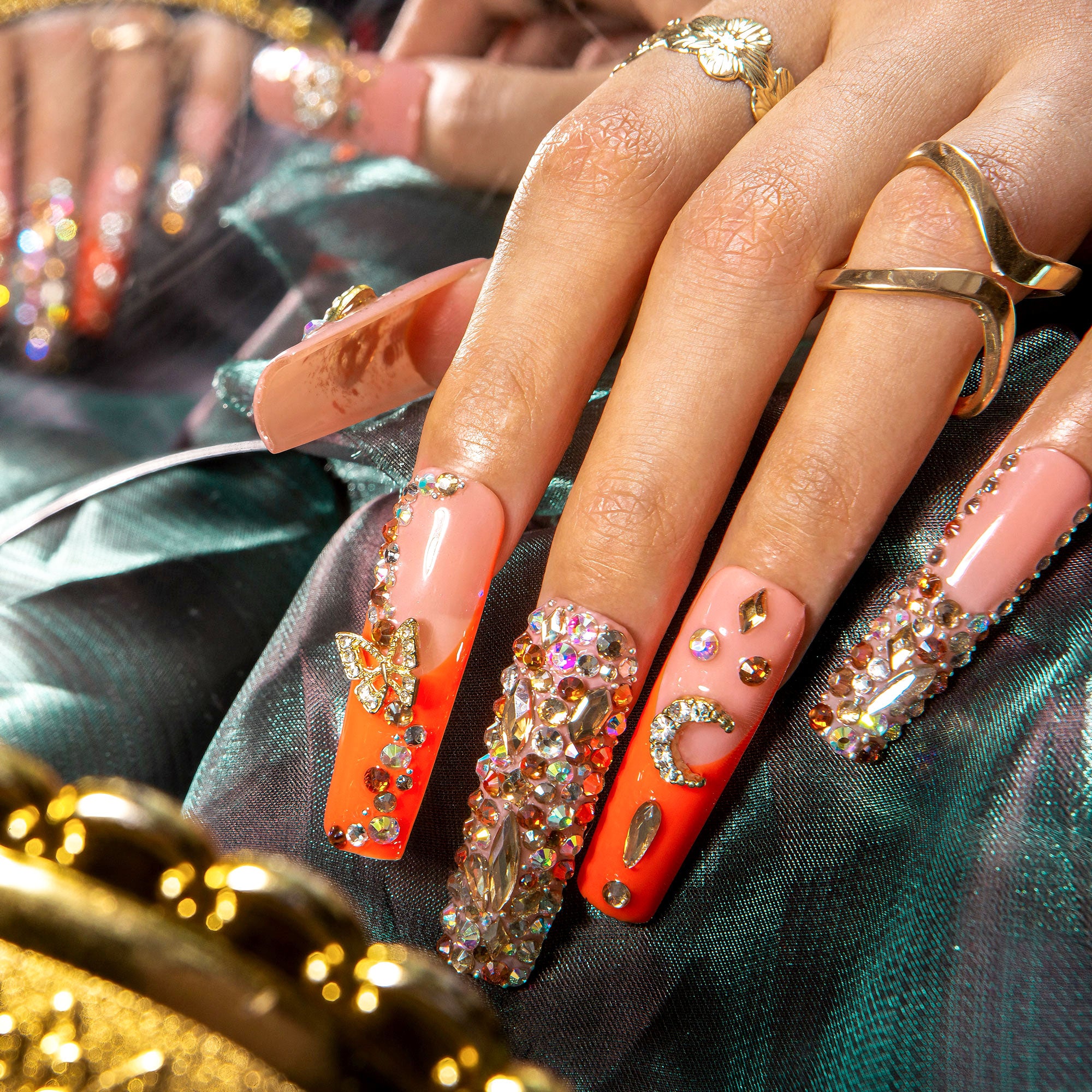 Neon Moon Cancer Handmade Nails H590