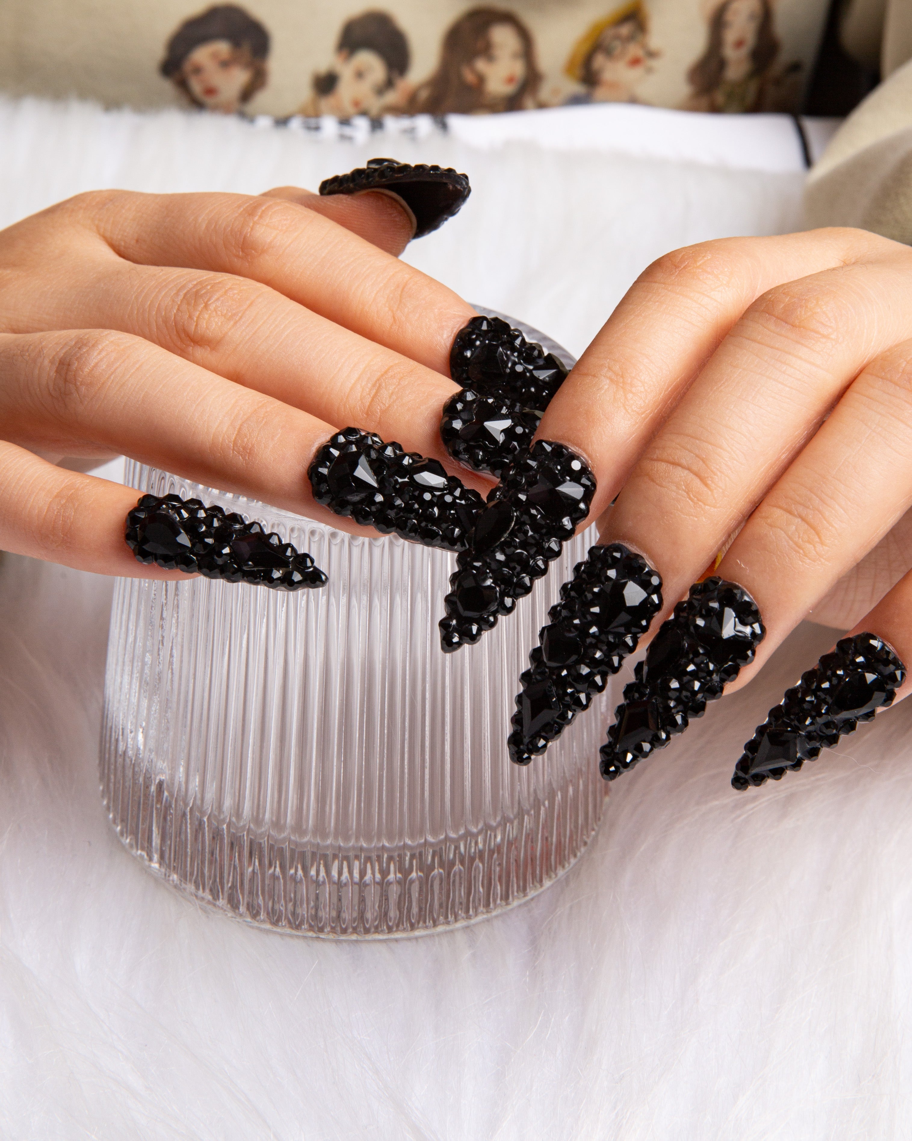 black rhinestone press on nails