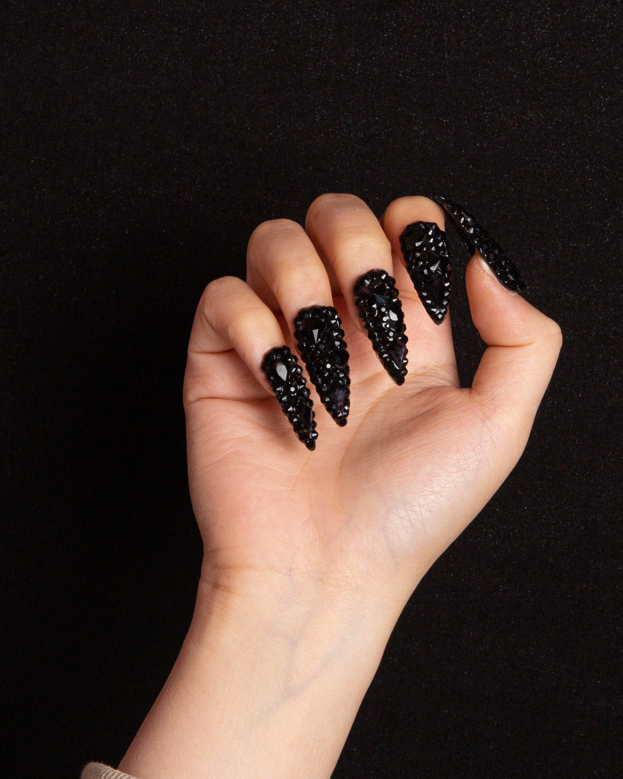 black rhinestone press on nails