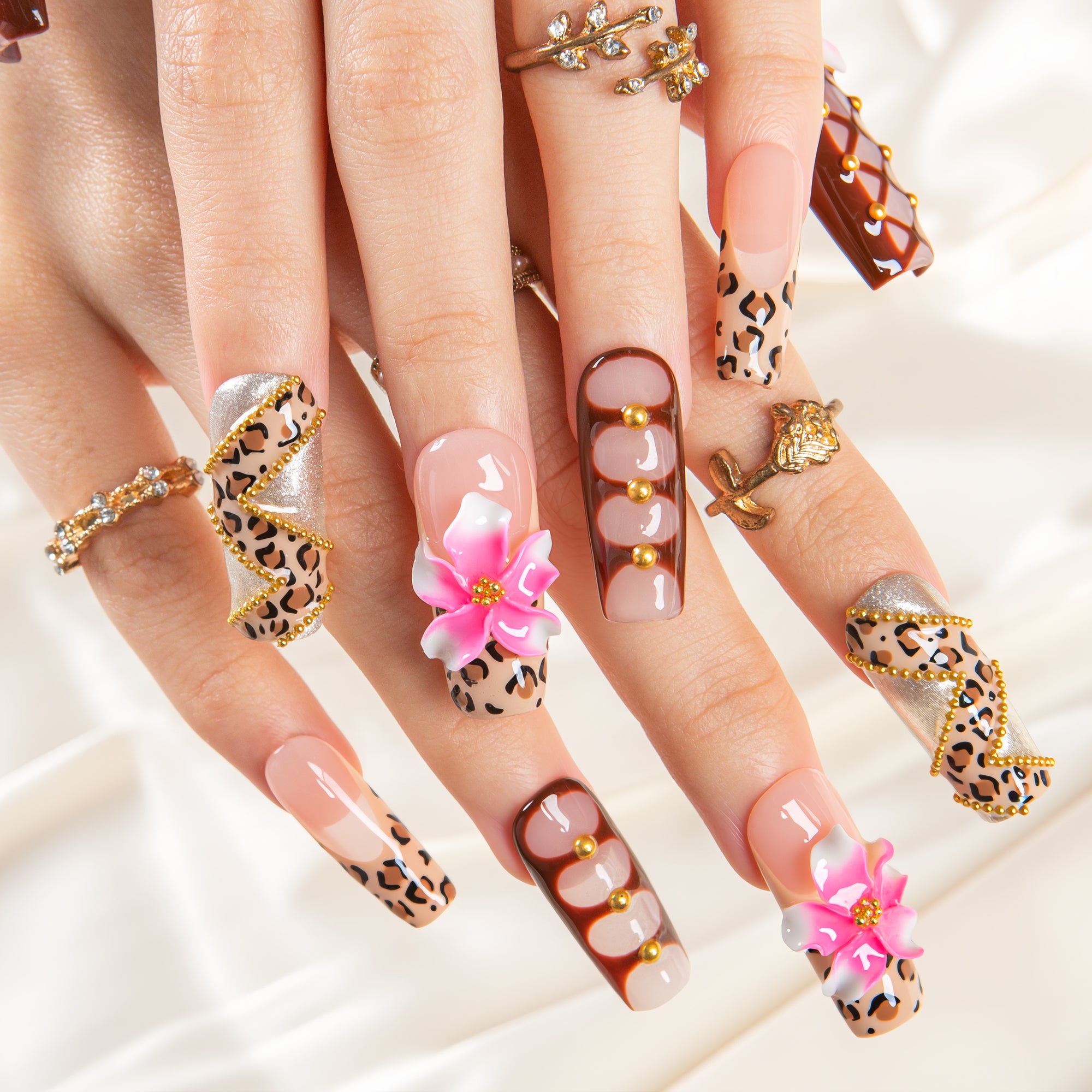 Lovful Interdit Handmade Nails H657