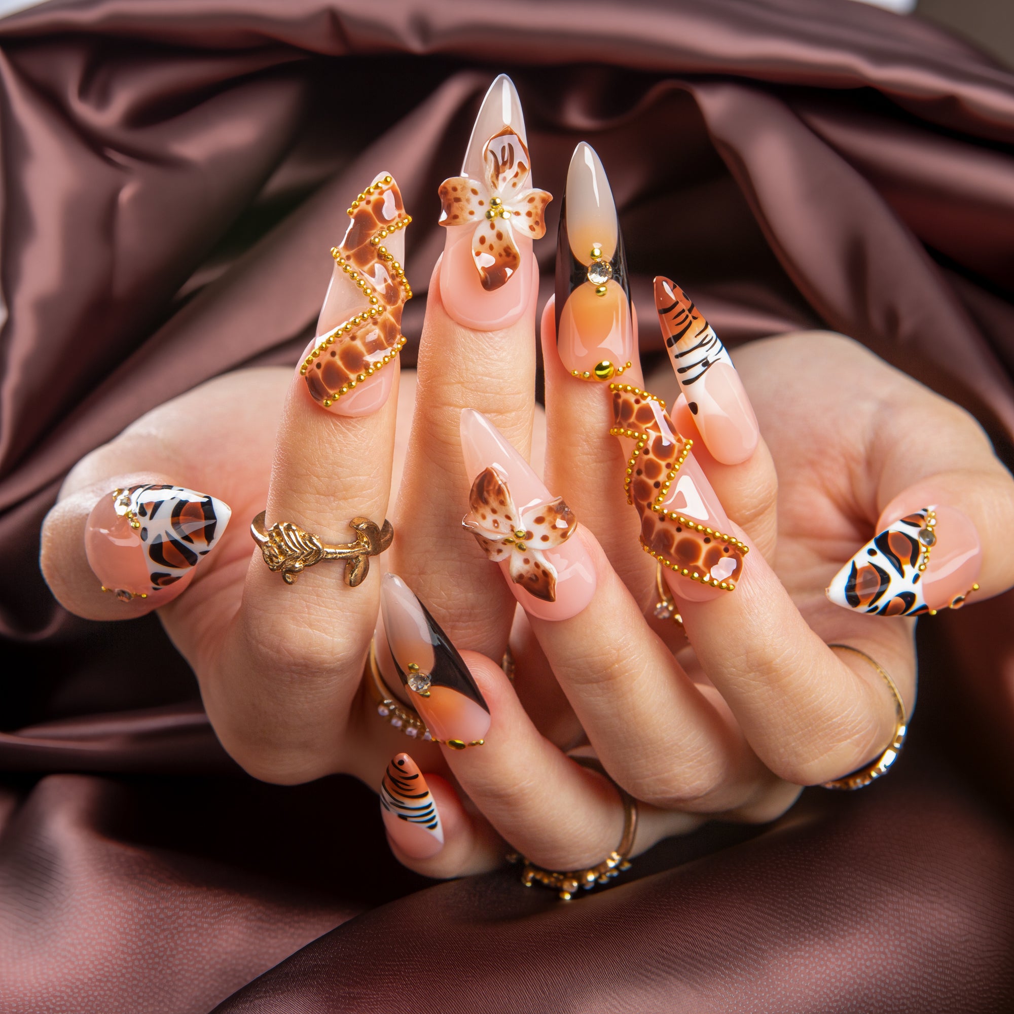 Untamed Vixen Handmade Nails H648