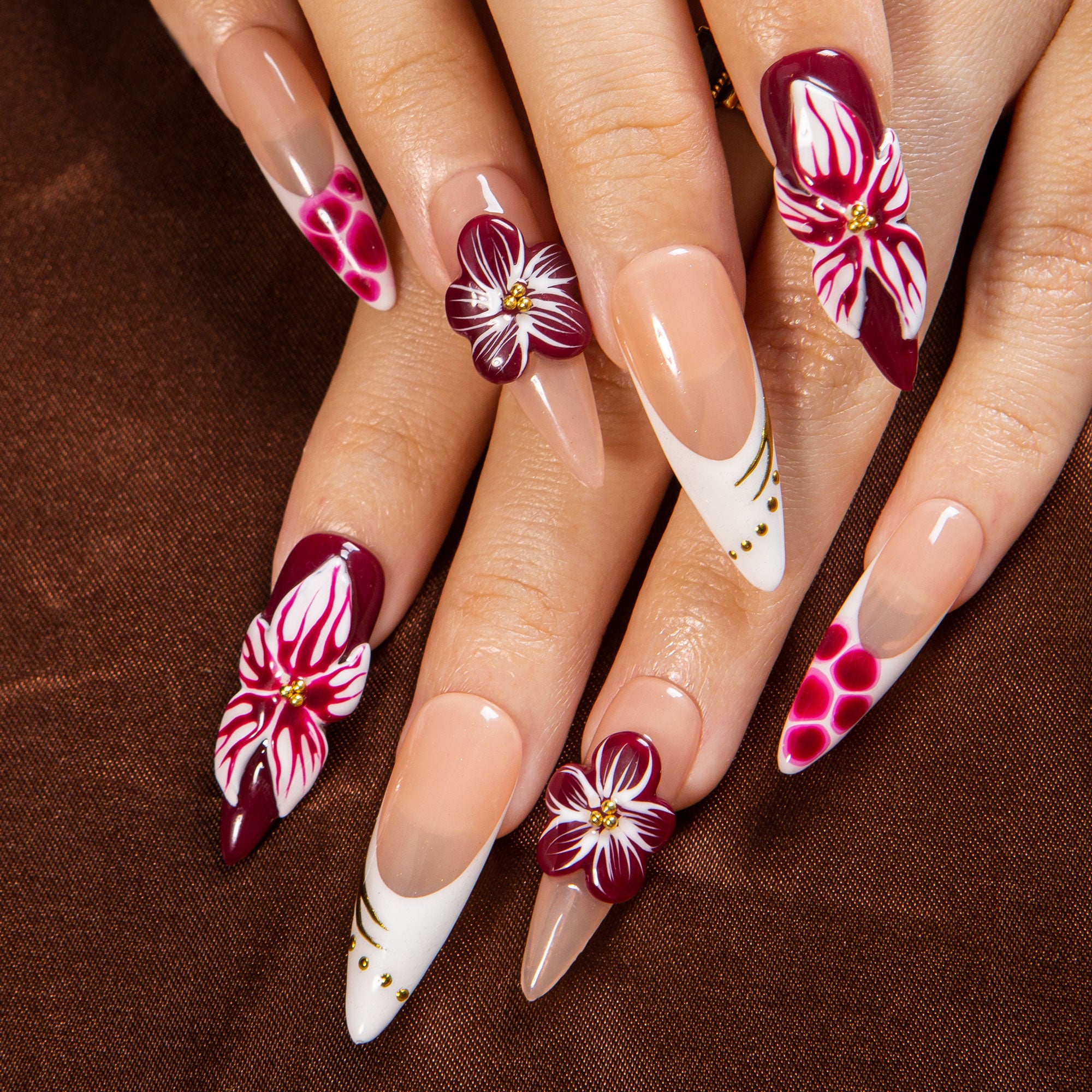 Obsidian Dahlia Handmade Nails H501