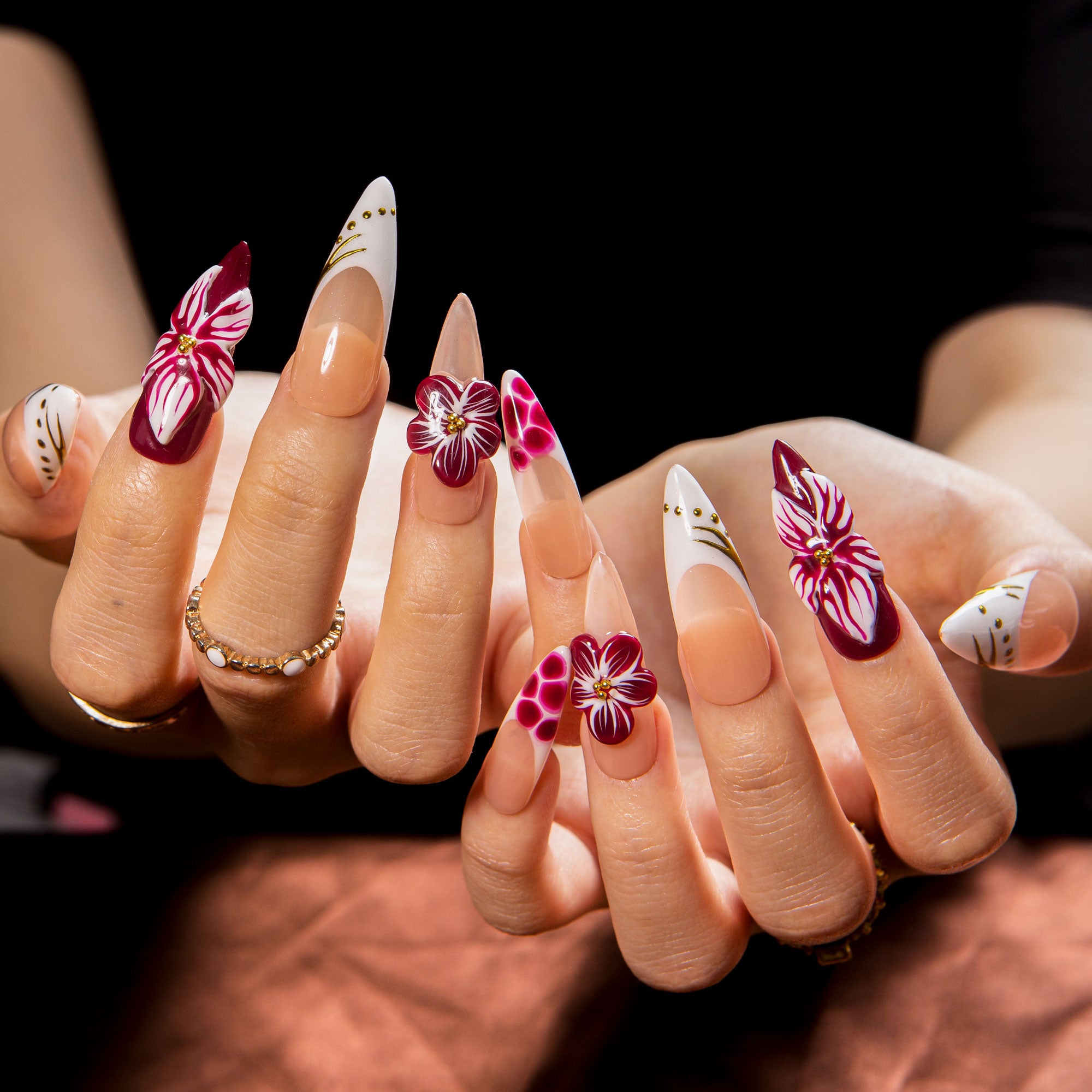 Obsidian Dahlia Handmade Nails H501