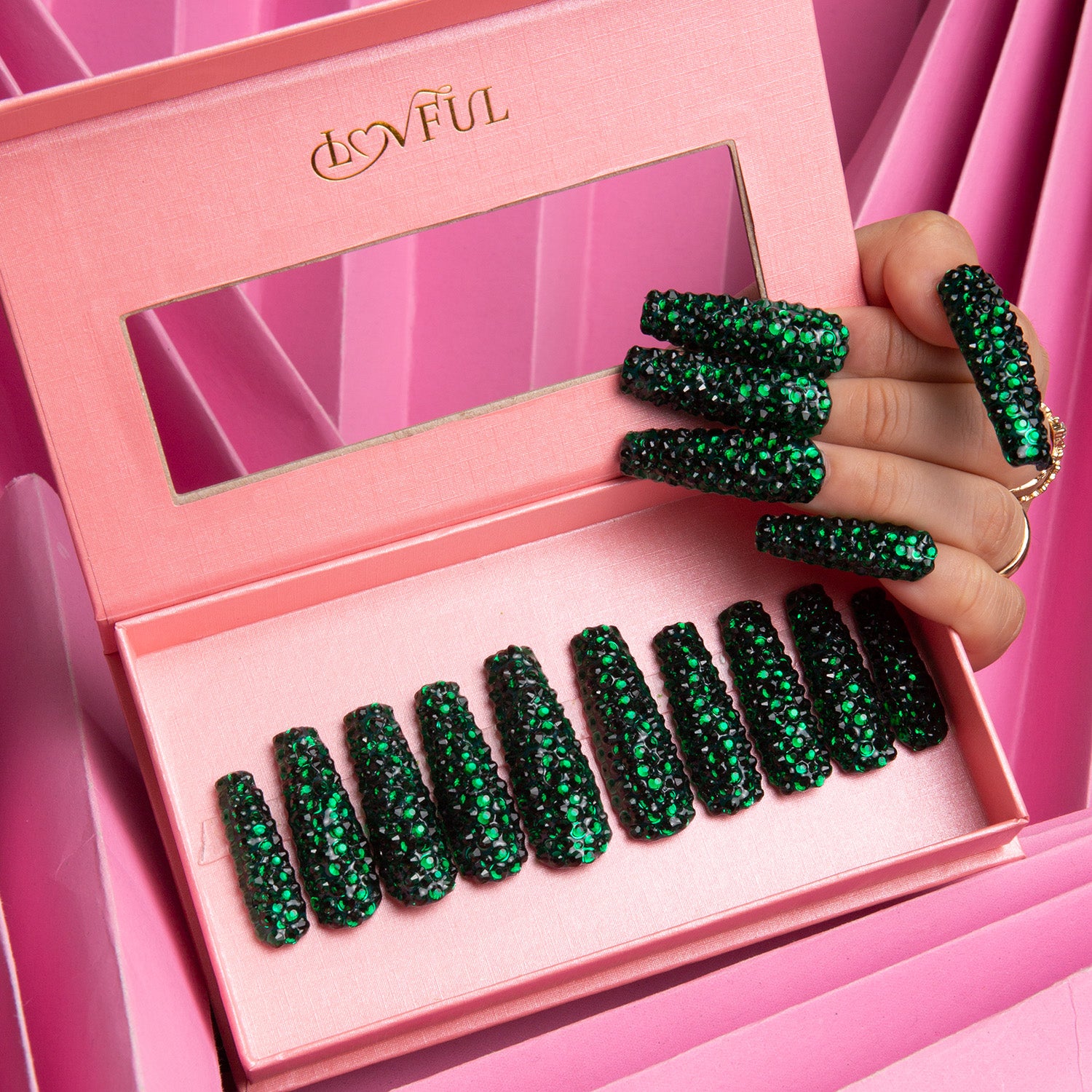 H147 - Classic Green Rhinestone - Coffin