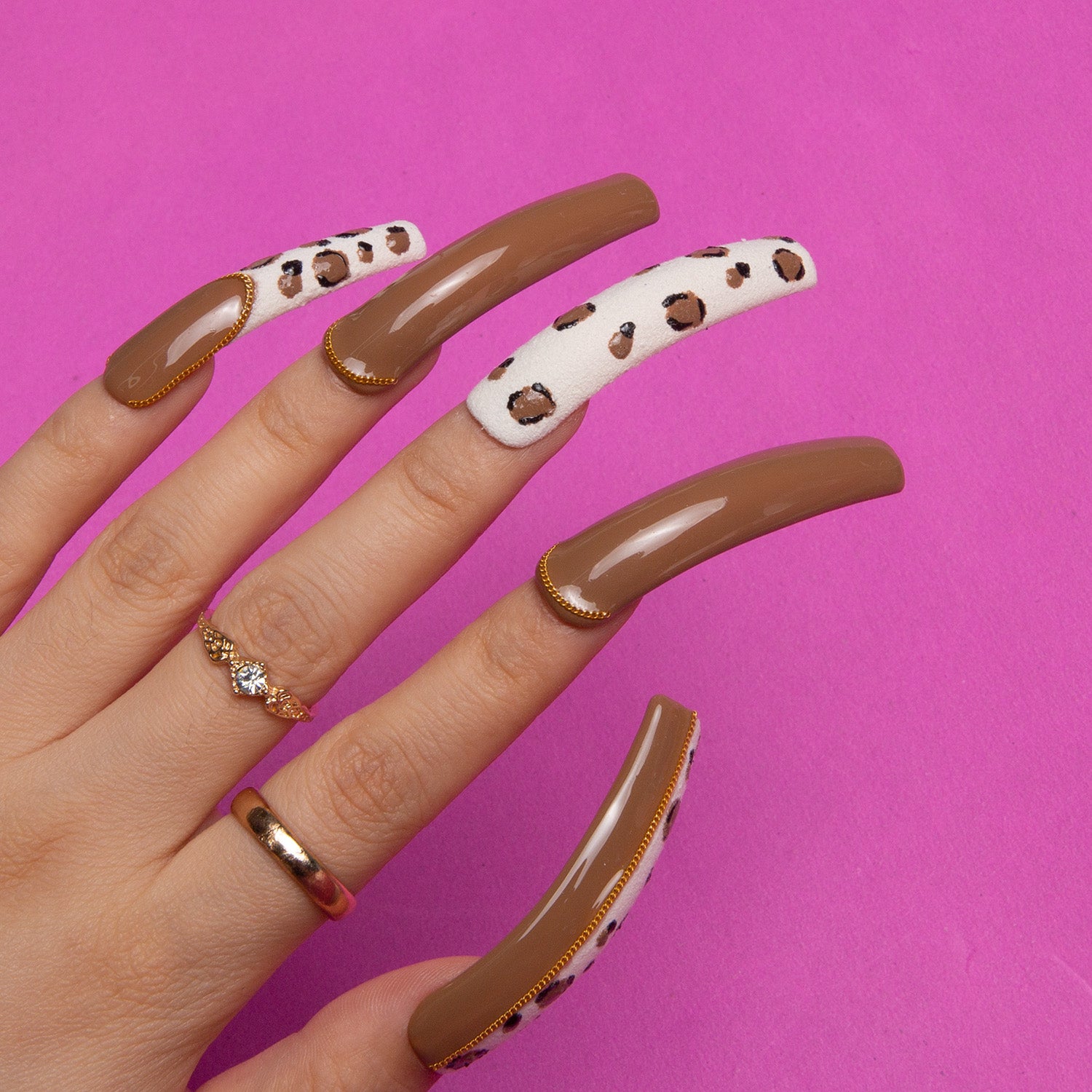 Mellow Mocha Handmade Curve Nails H32