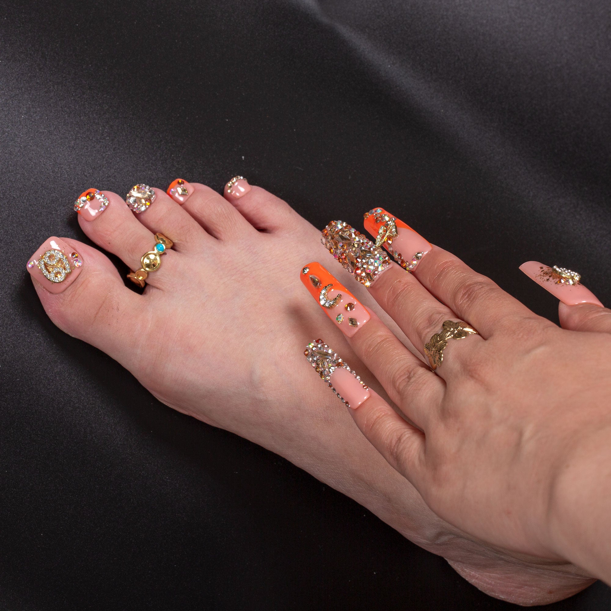 Neon Moon Cancer Combo Set Handmade Nails H590+T590
