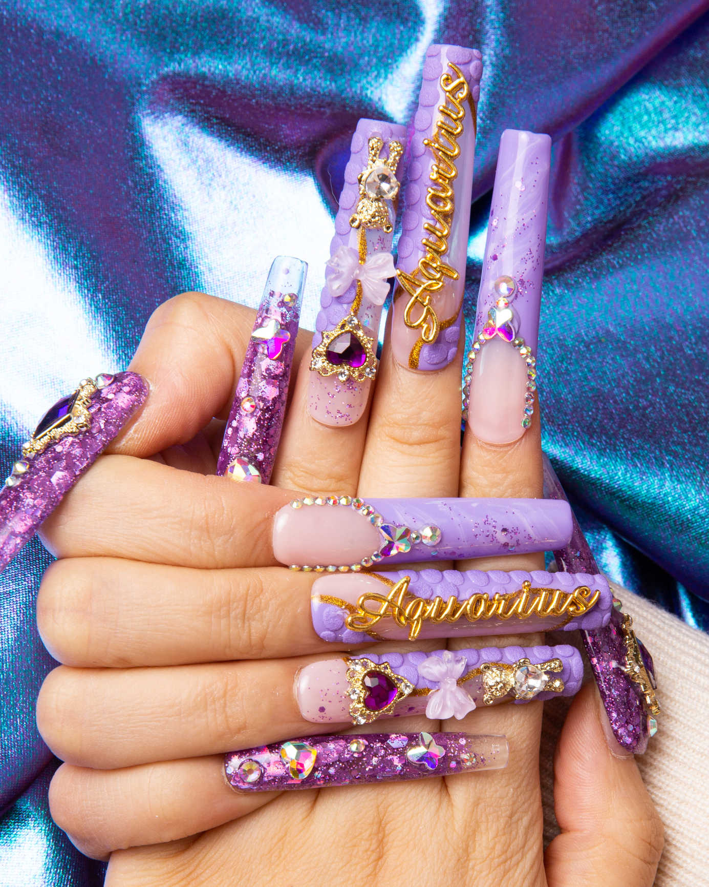 Aquarius zodiac sign press on nails