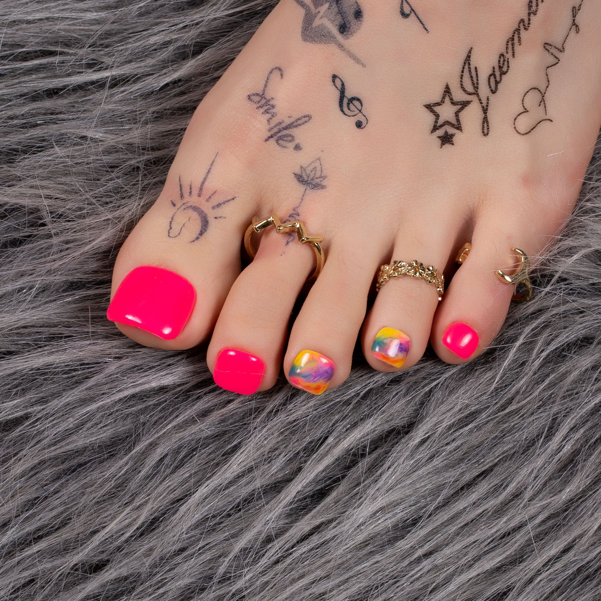 Gradient Neon T442 Toe Nails