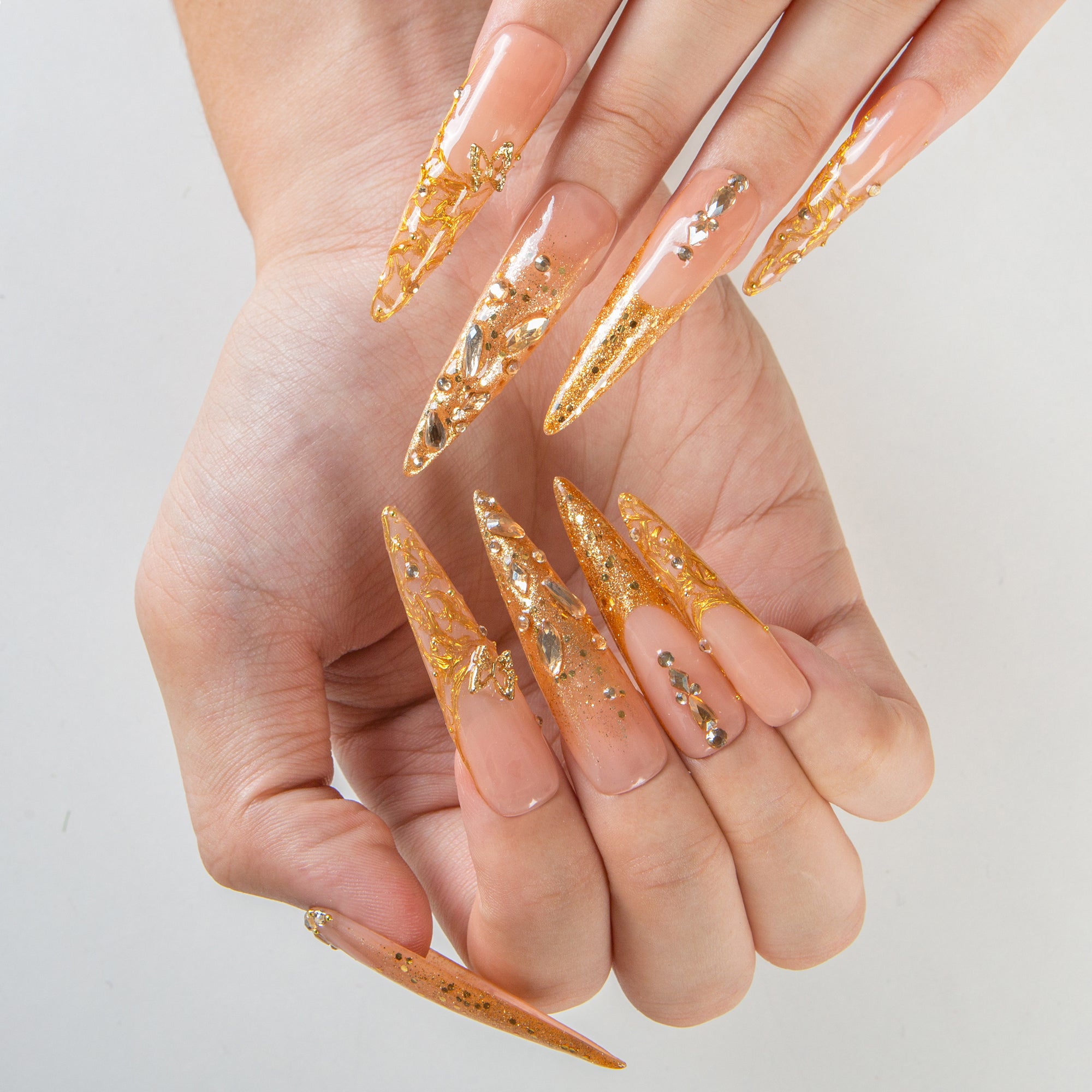 @Kymieann x Lovful Creator Collab Series Gilded Stardrop Handmade Nails C064