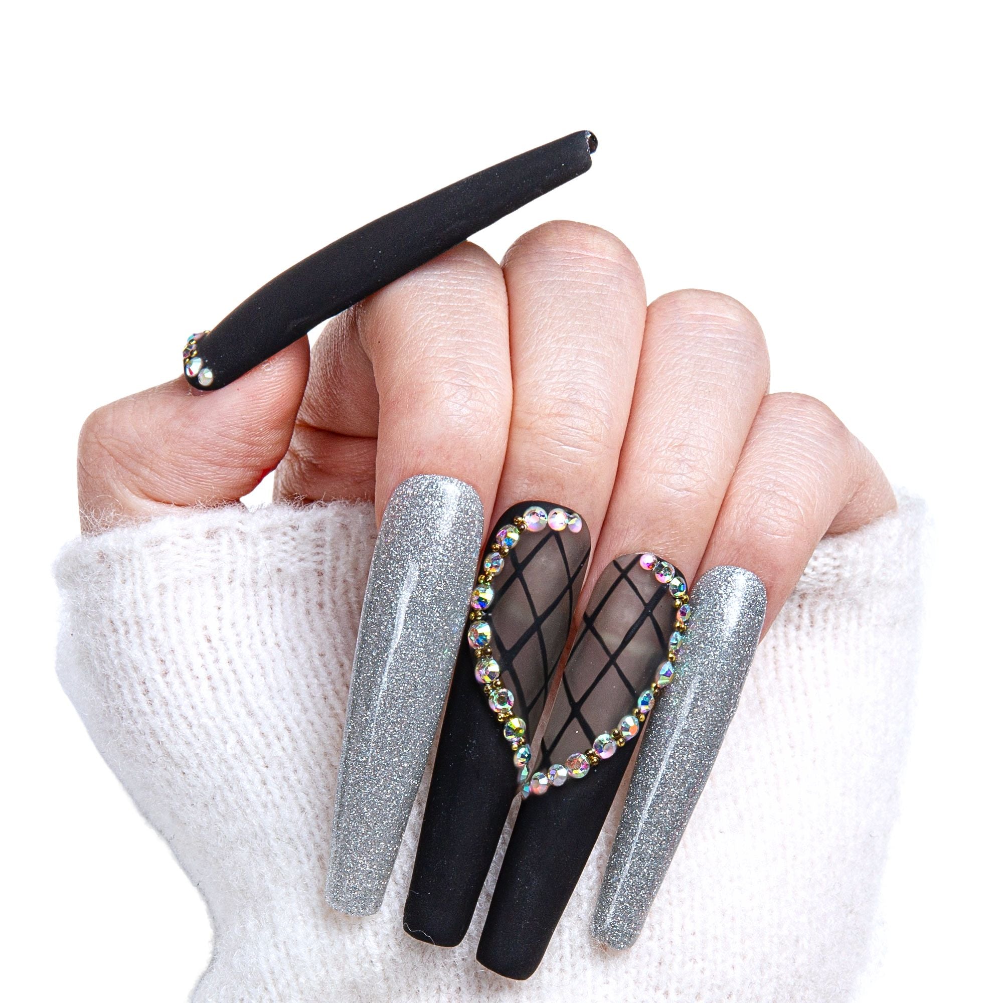 Black Lace Handmade Nails H114