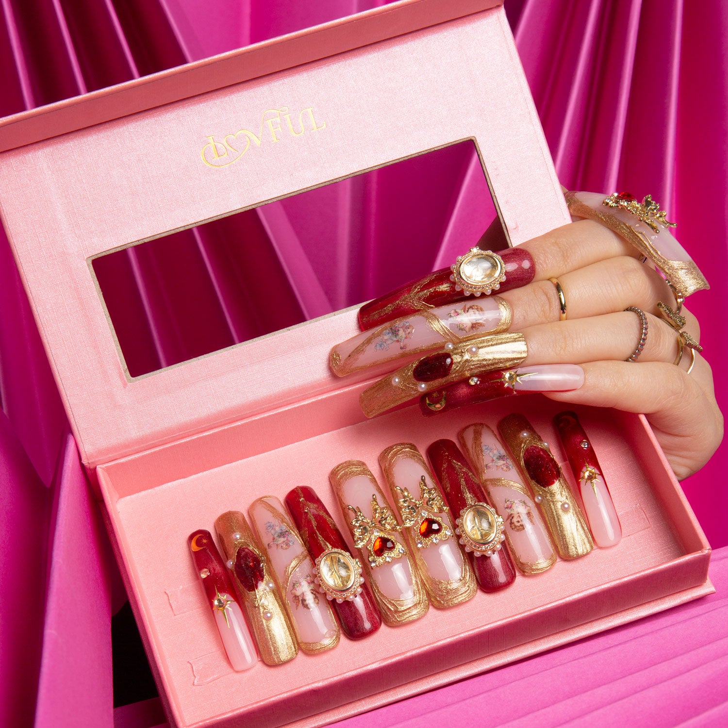 Verona press-on nails can add romance and sophistication to any outfit, set includes 10pcs curve style nails