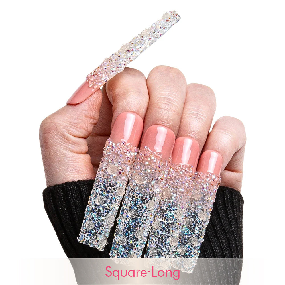 Amour Blanc Handmade Nails H205