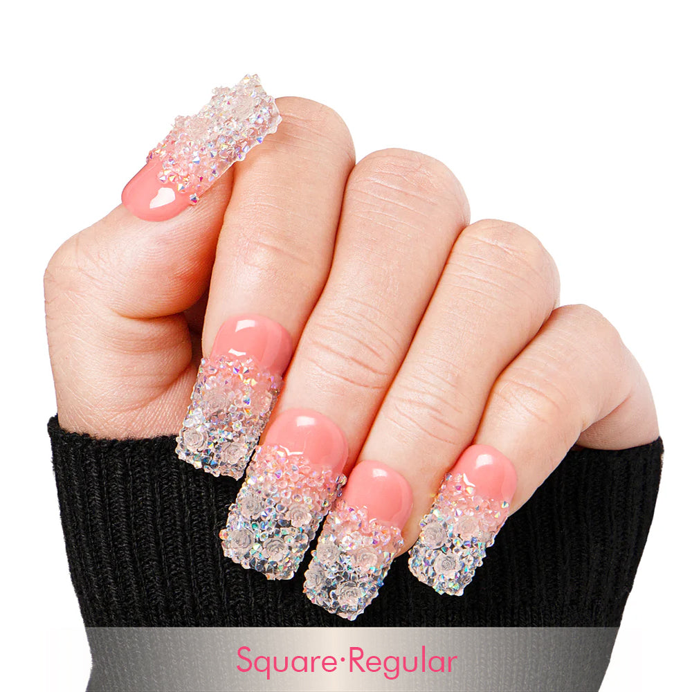Amour Blanc Handmade Nails H205