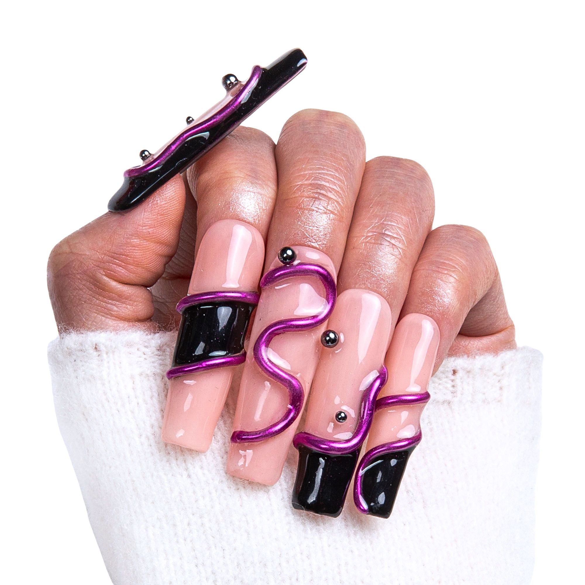 Black Pink Handmade Nails H236