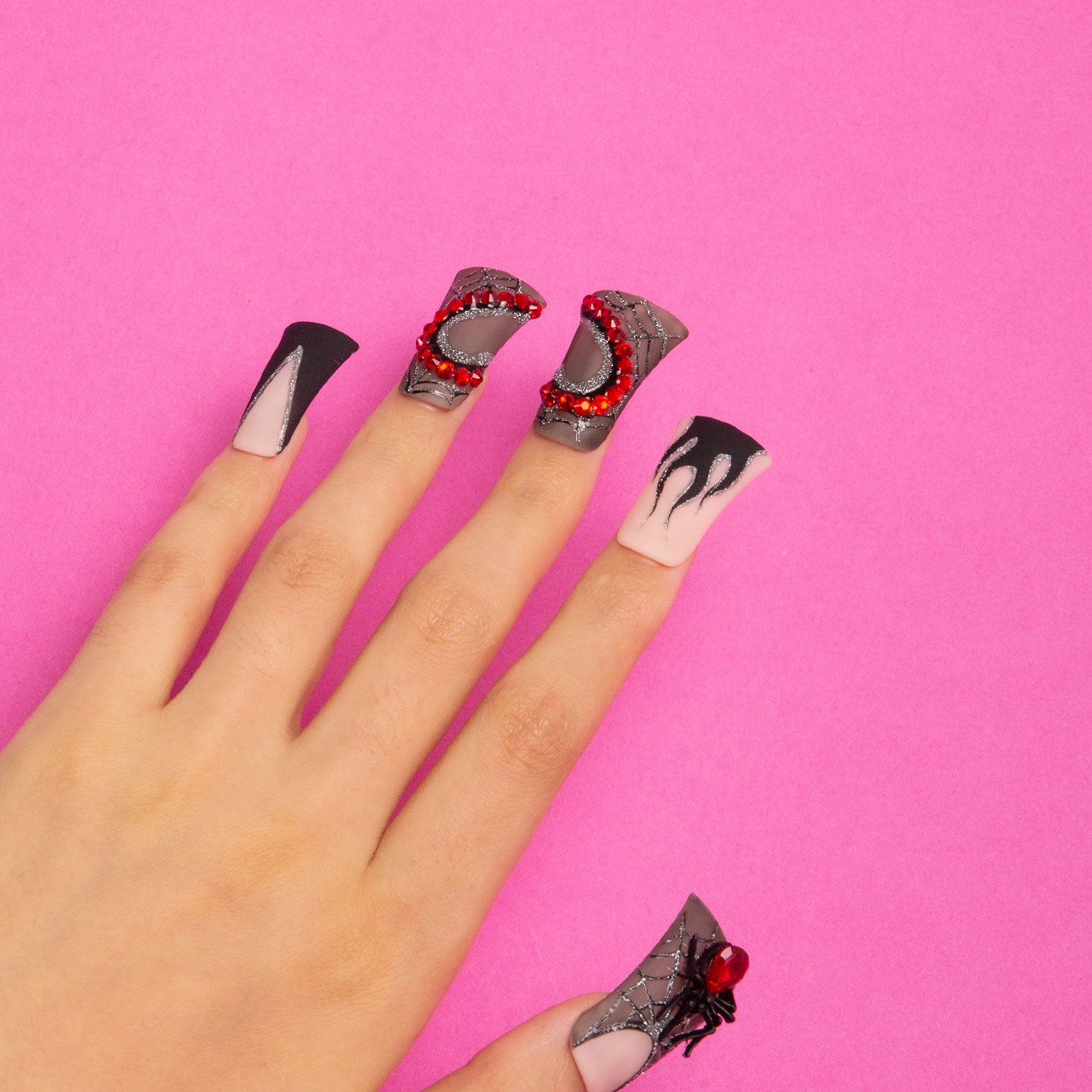 Midnight Spiderweb Handmade Duck Nails H270