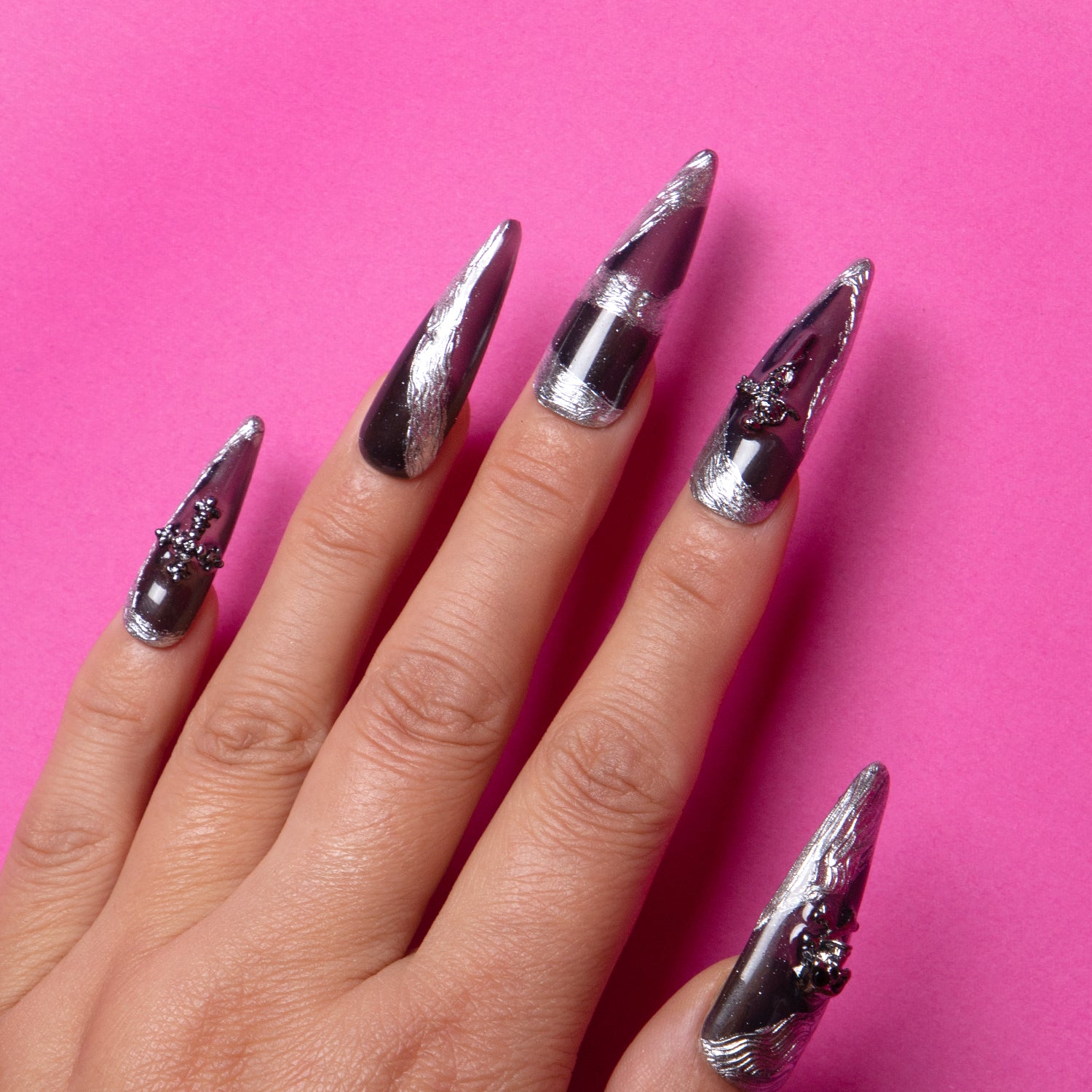 The Edge Handmade Stiletto Nails H283