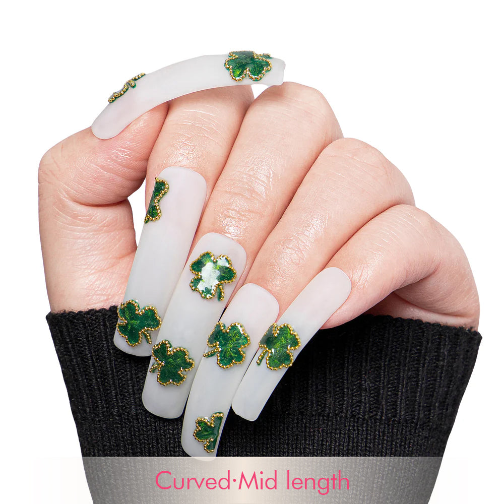 Lucky Charm Handmade Nails H290