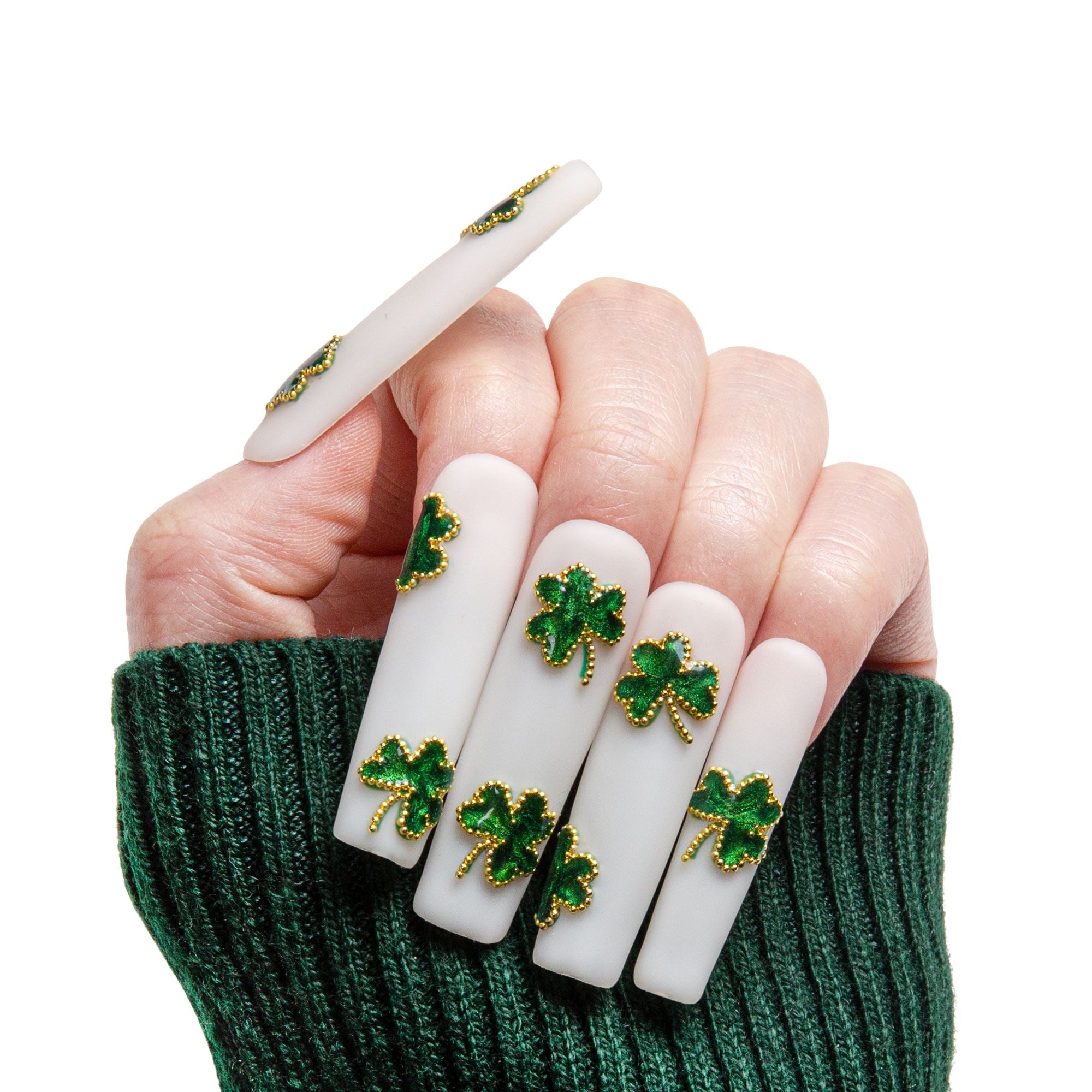 Lucky Charm Handmade Nails H290