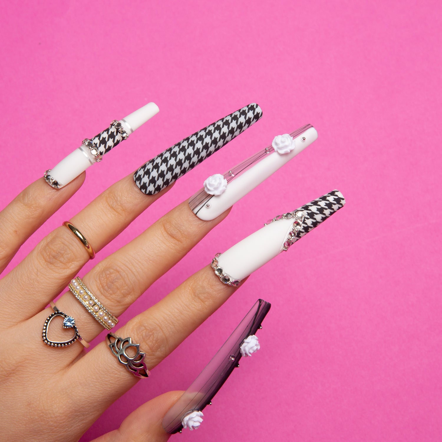 Houndstooth Handmade Coffin Nails H30