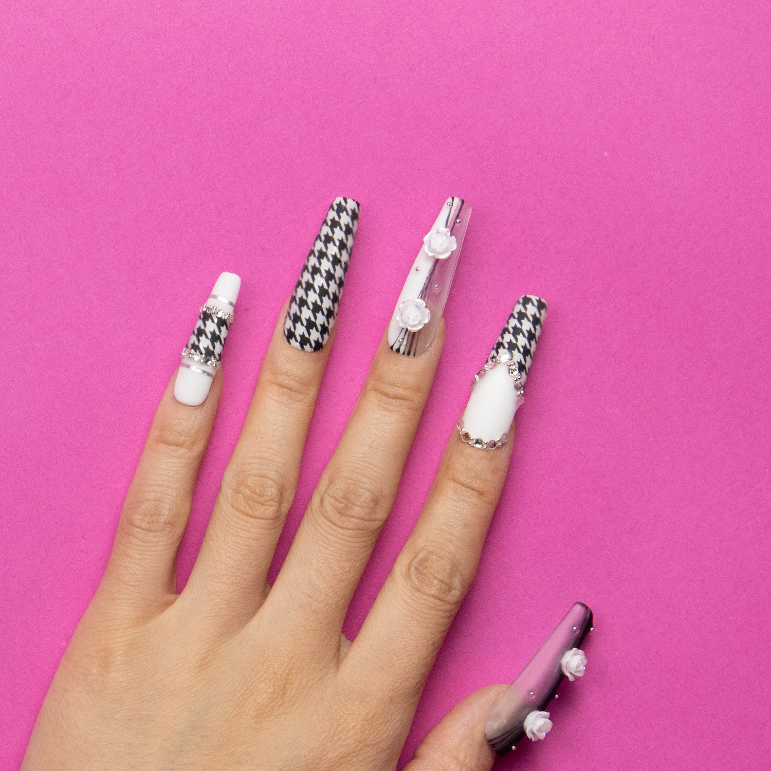 Houndstooth Handmade Coffin Nails H30