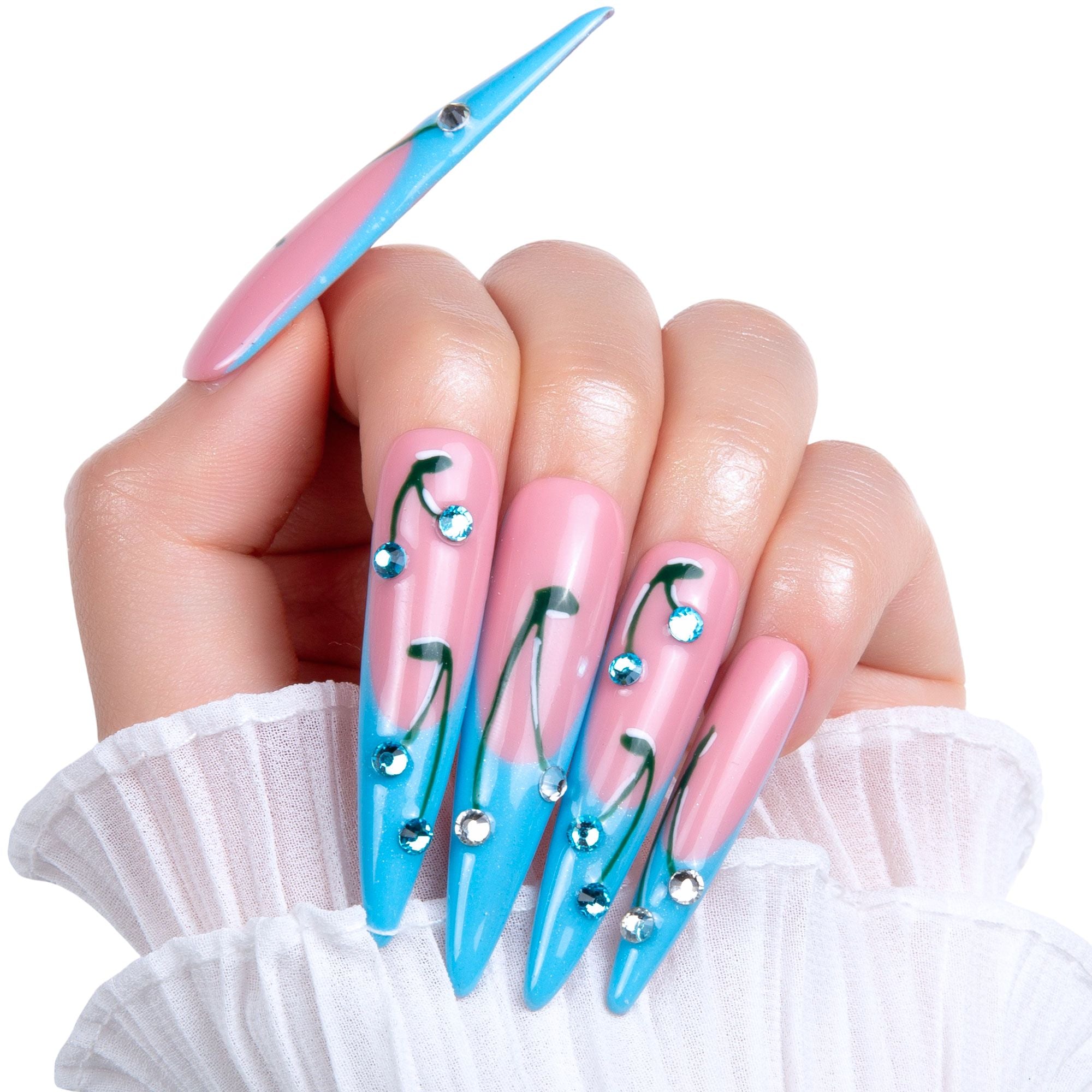 Glimmering Vine Gradient Handmade Nails H303