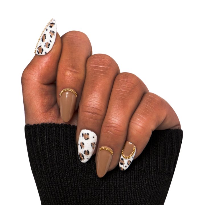 Mellow Mocha Handmade Nails H32