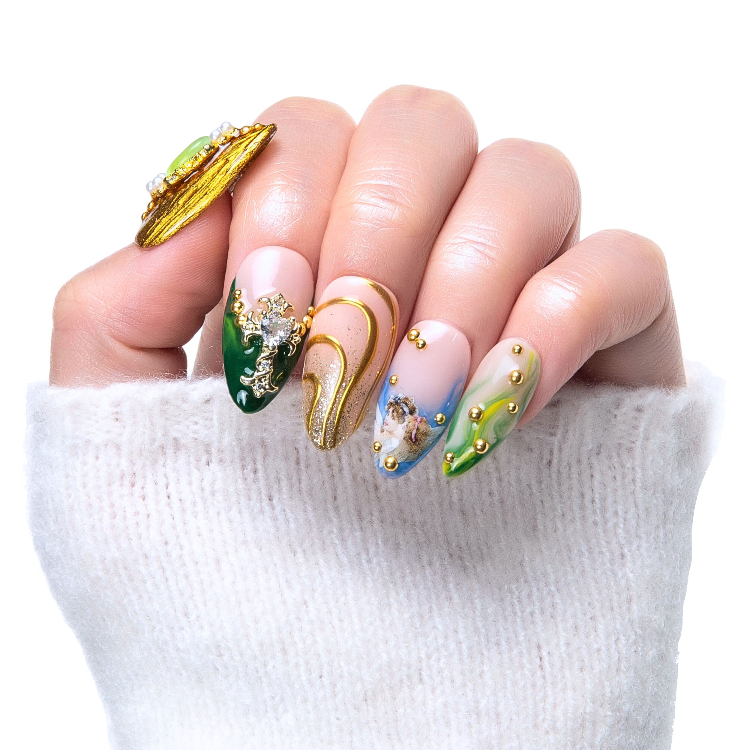 Divine Delights Handmade Nails H367