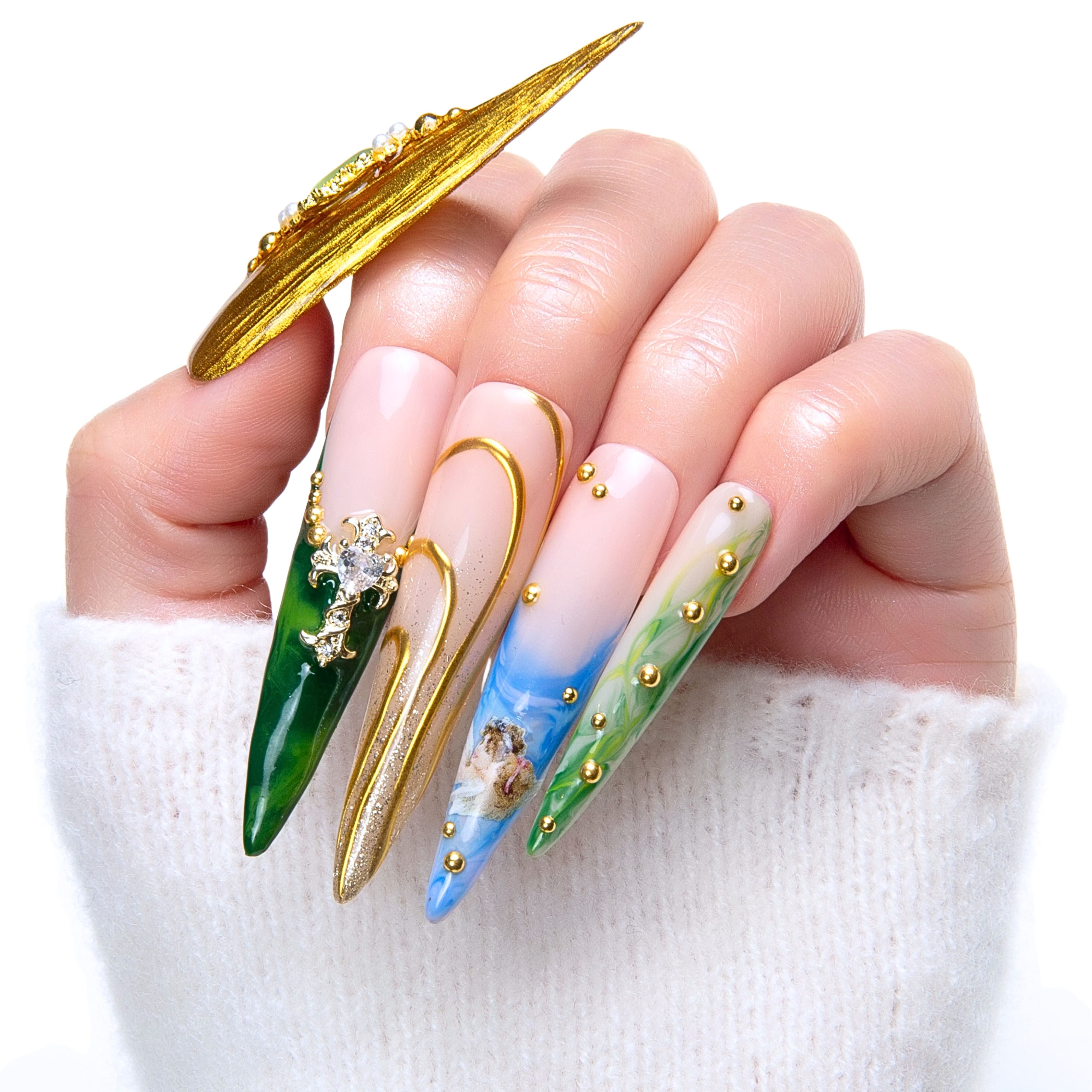 Divine Delights Handmade Nails H367