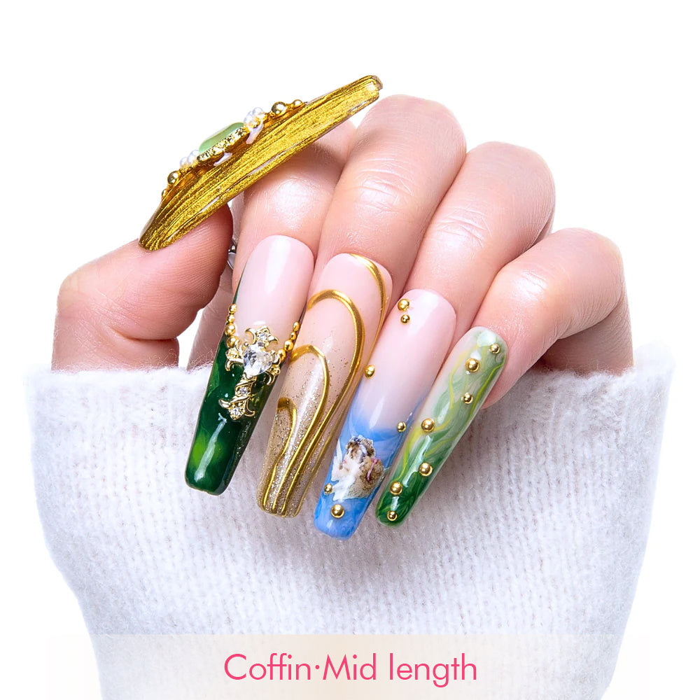 Divine Delights Handmade Nails H367