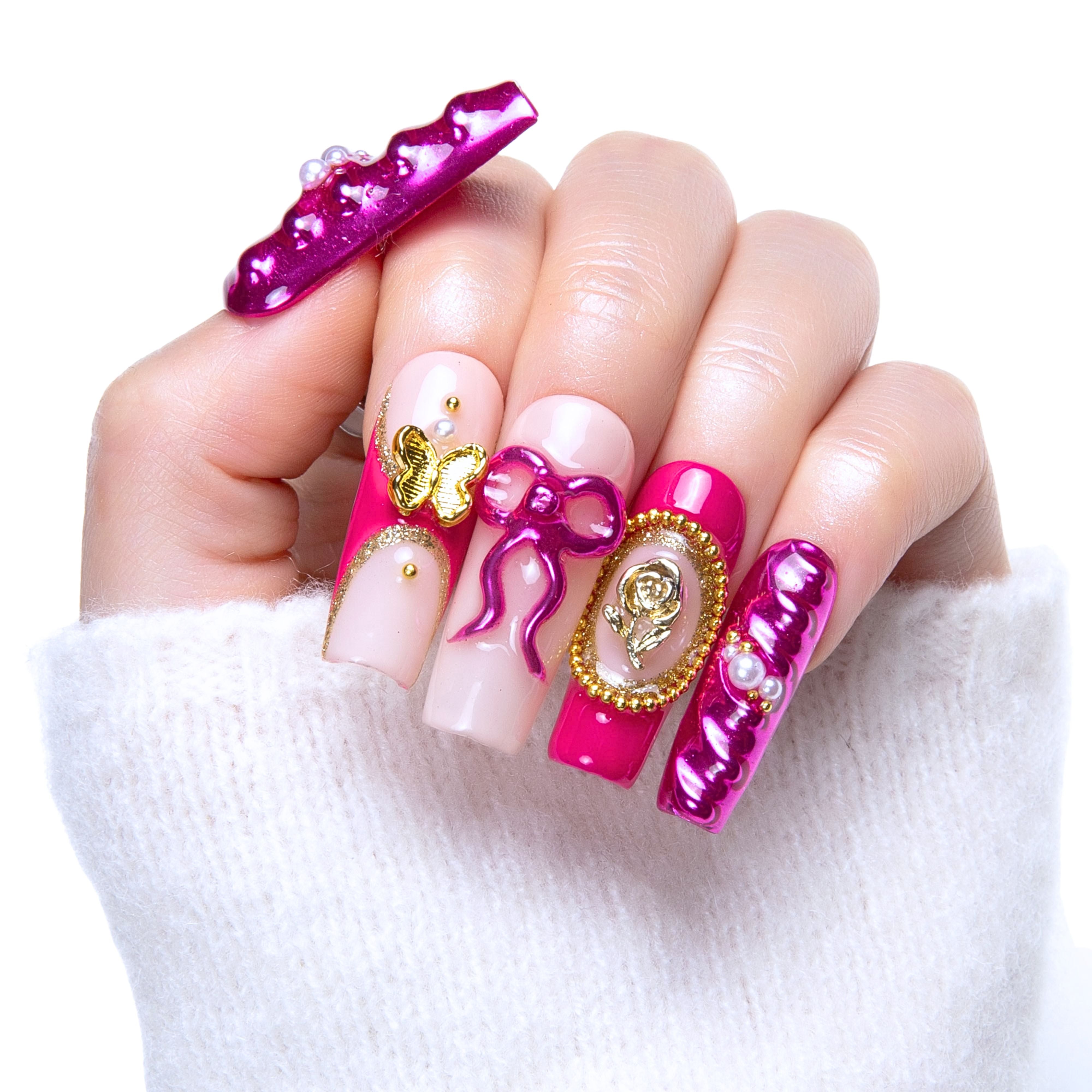 Fuchsia Wonderland Handmade Nails H373