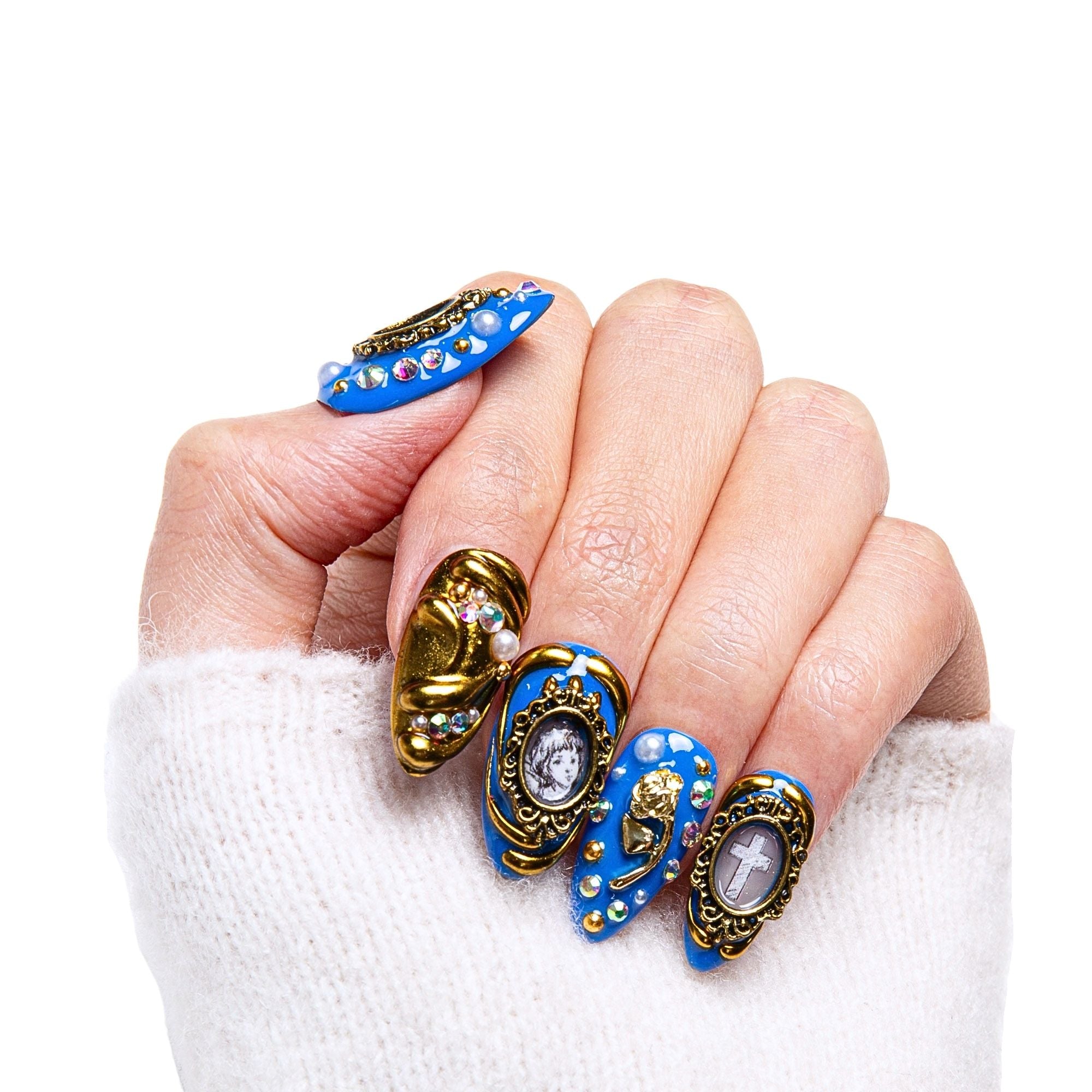 Baroque Elegance Handmade Nails H377