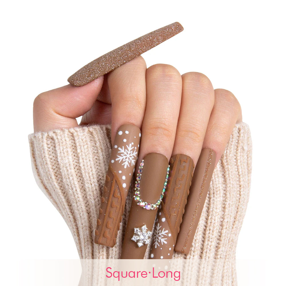 Winter Chic Handmade Nails H379