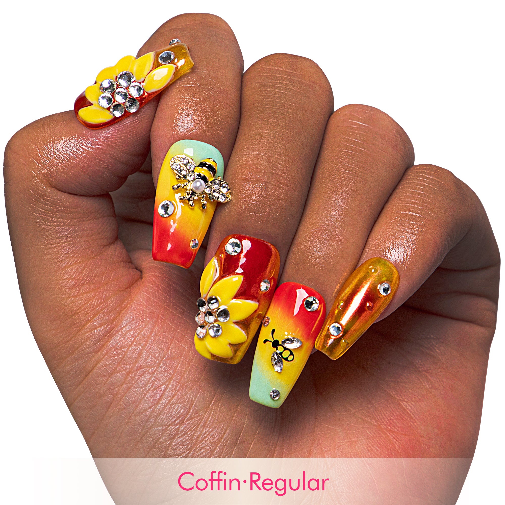 Bee's first love Handmade Nails H395