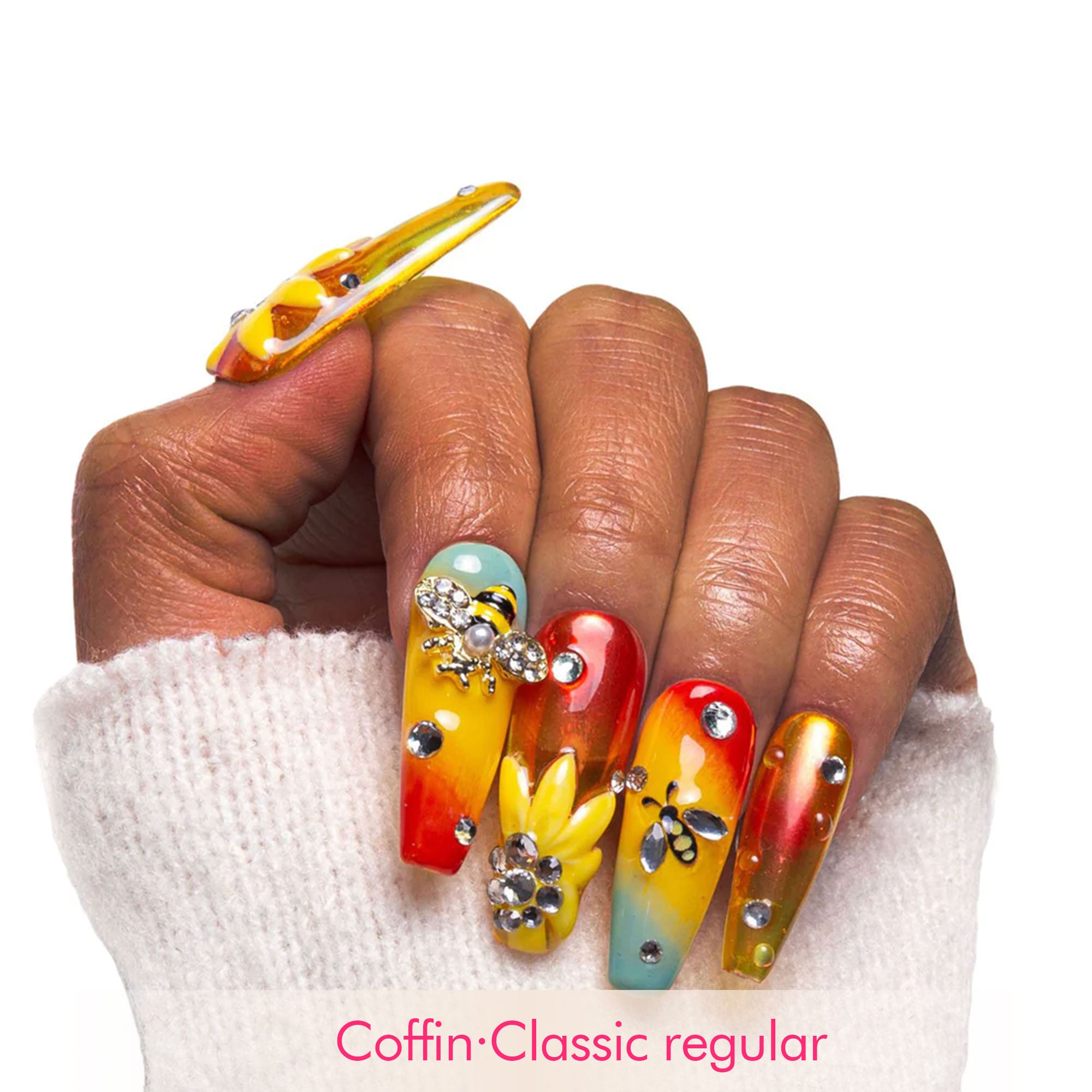 Bee's first love Handmade Nails H395
