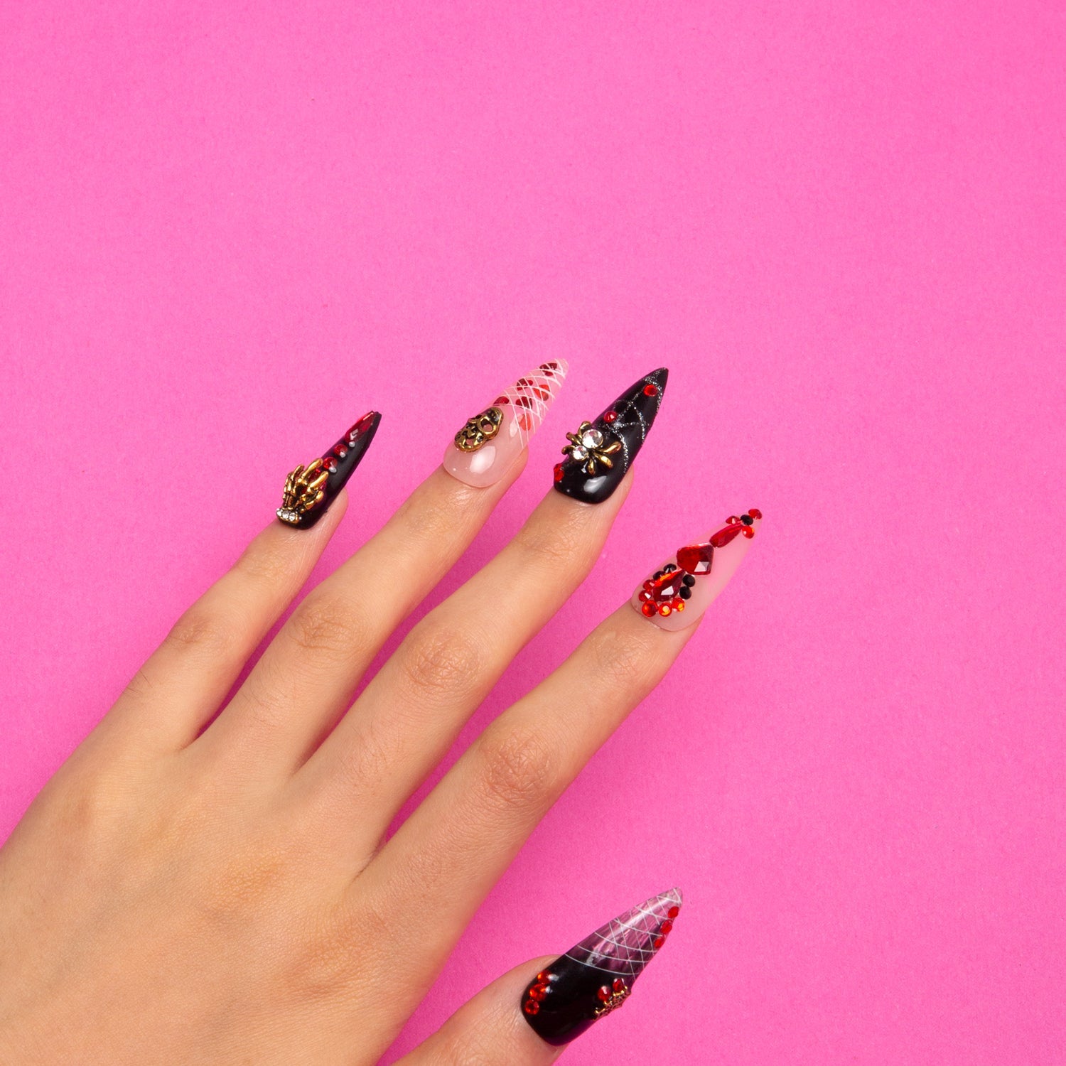 Bleeding Love Handmade Stiletto Nails H42 Rts