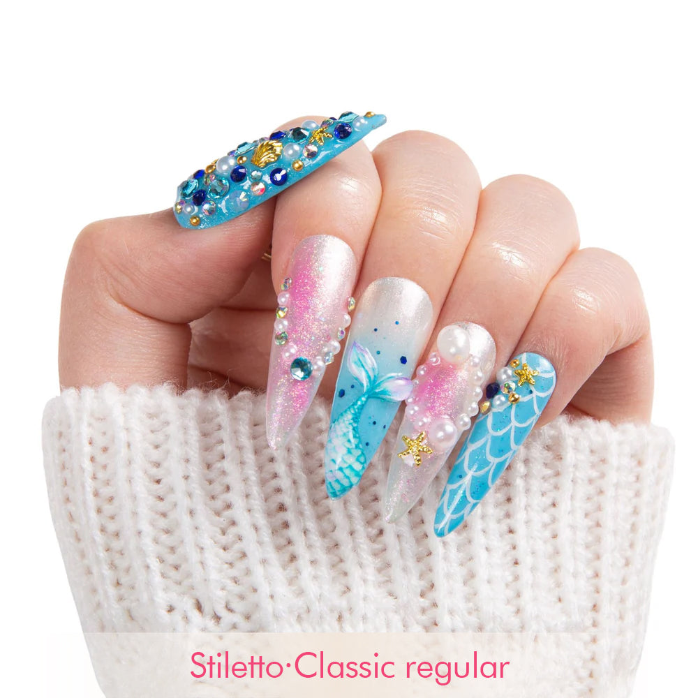 Kiss the Girl Handmade Nails H455