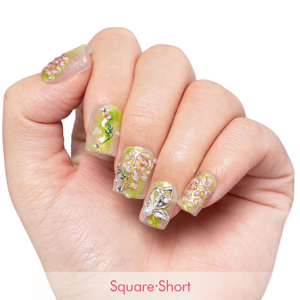 Seraphina’s Garden Handmade Nails H460