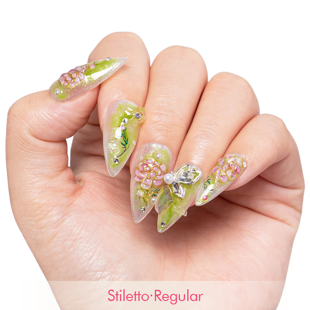 Seraphina’s Garden Handmade Nails H460