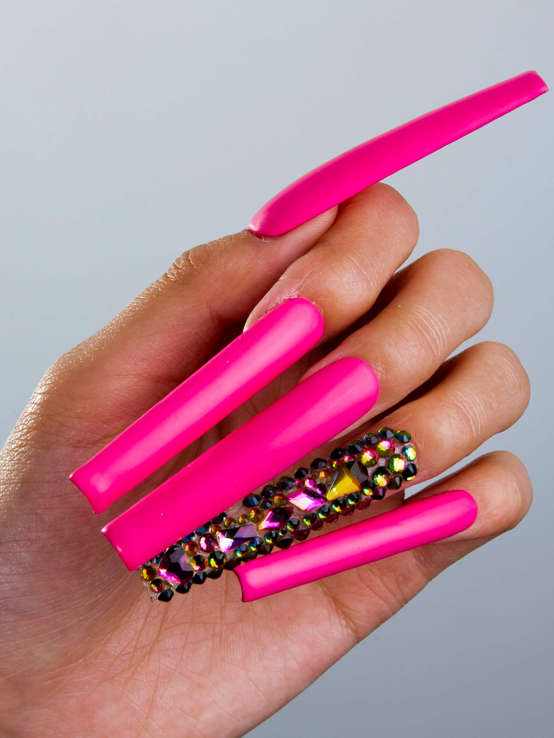 hot pink press on nail