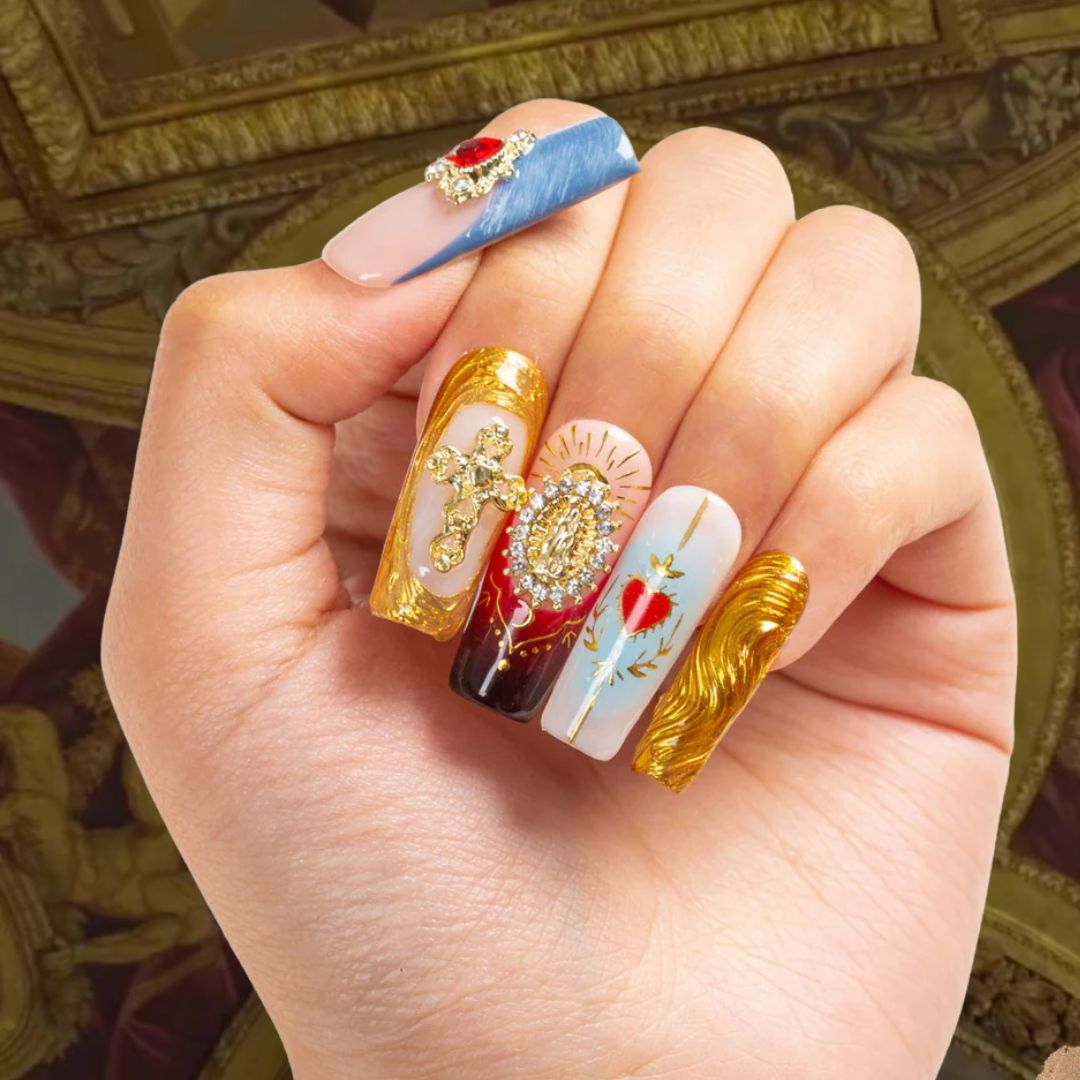 Crown of the Fairest Handmade Nails H491