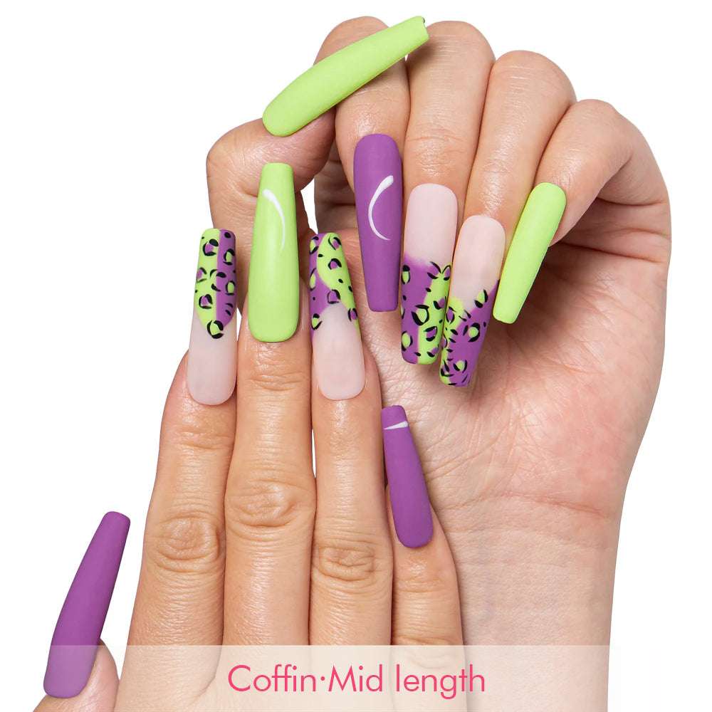 What a Girl Wants Handmade Nails H513