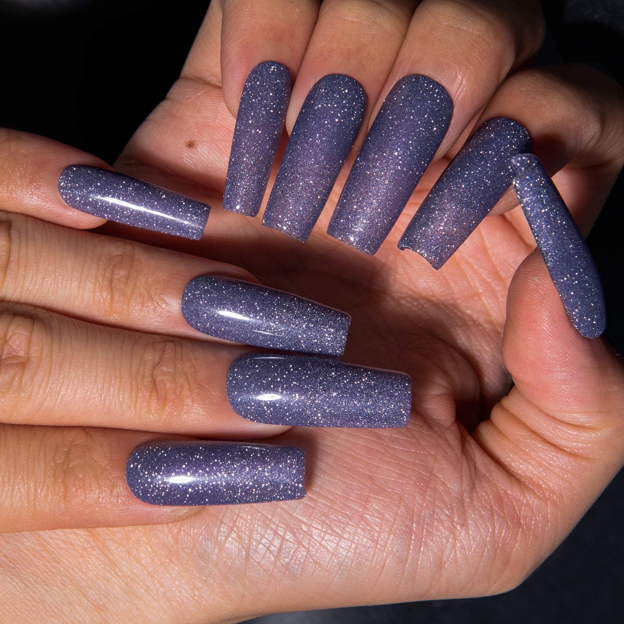 Ice Queen Handmade Nails H528