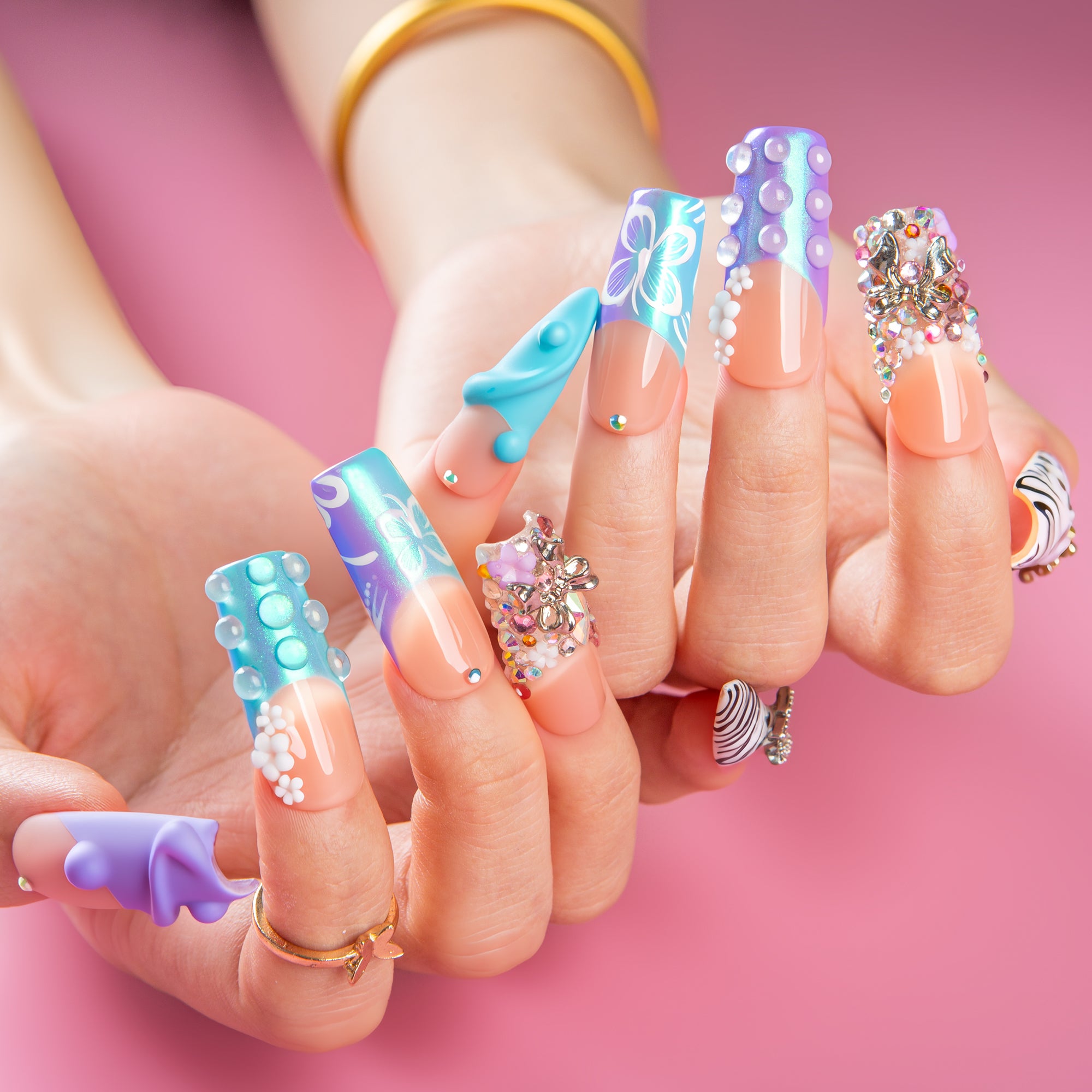Chill Girl Instinct Handmade Nails H613